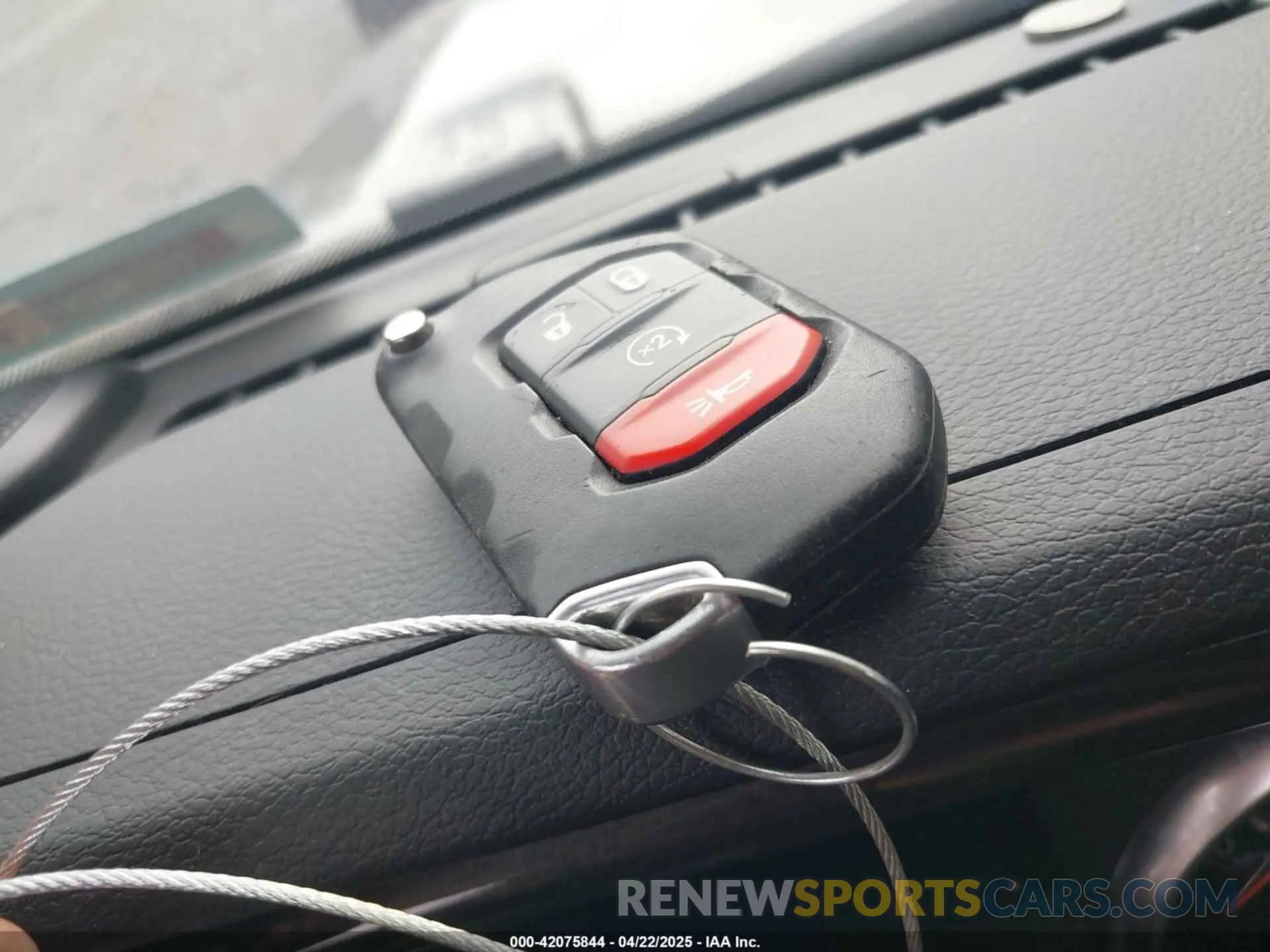 11 Photograph of a damaged car 1C4HJXDN5MW683251 JEEP WRANGLER UNLIMITED 2021