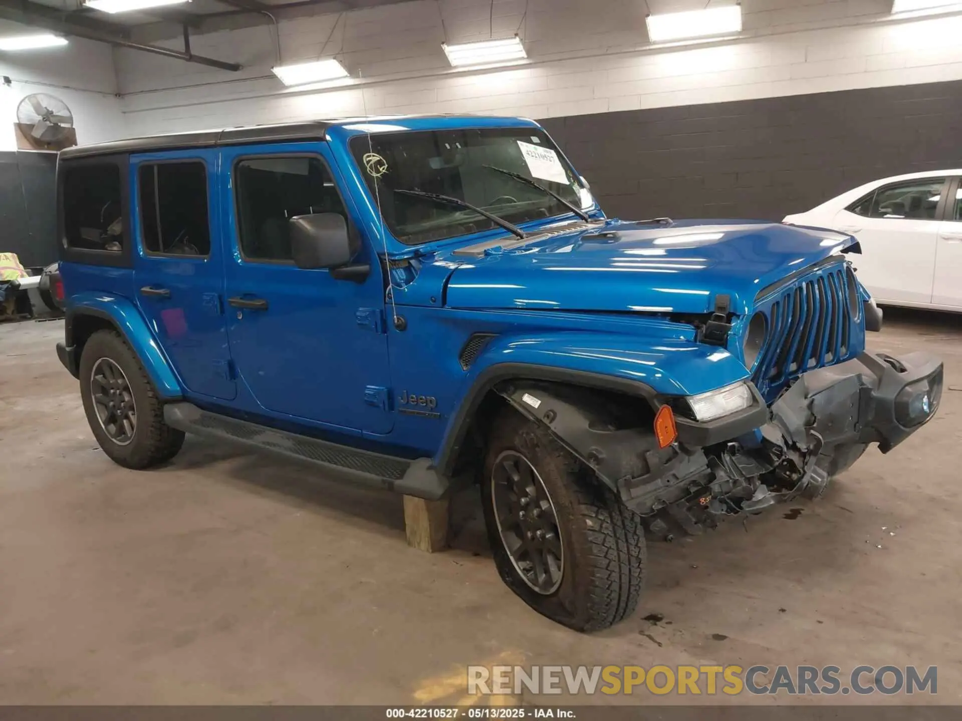 1 Photograph of a damaged car 1C4HJXDN5MW717673 JEEP WRANGLER UNLIMITED 2021