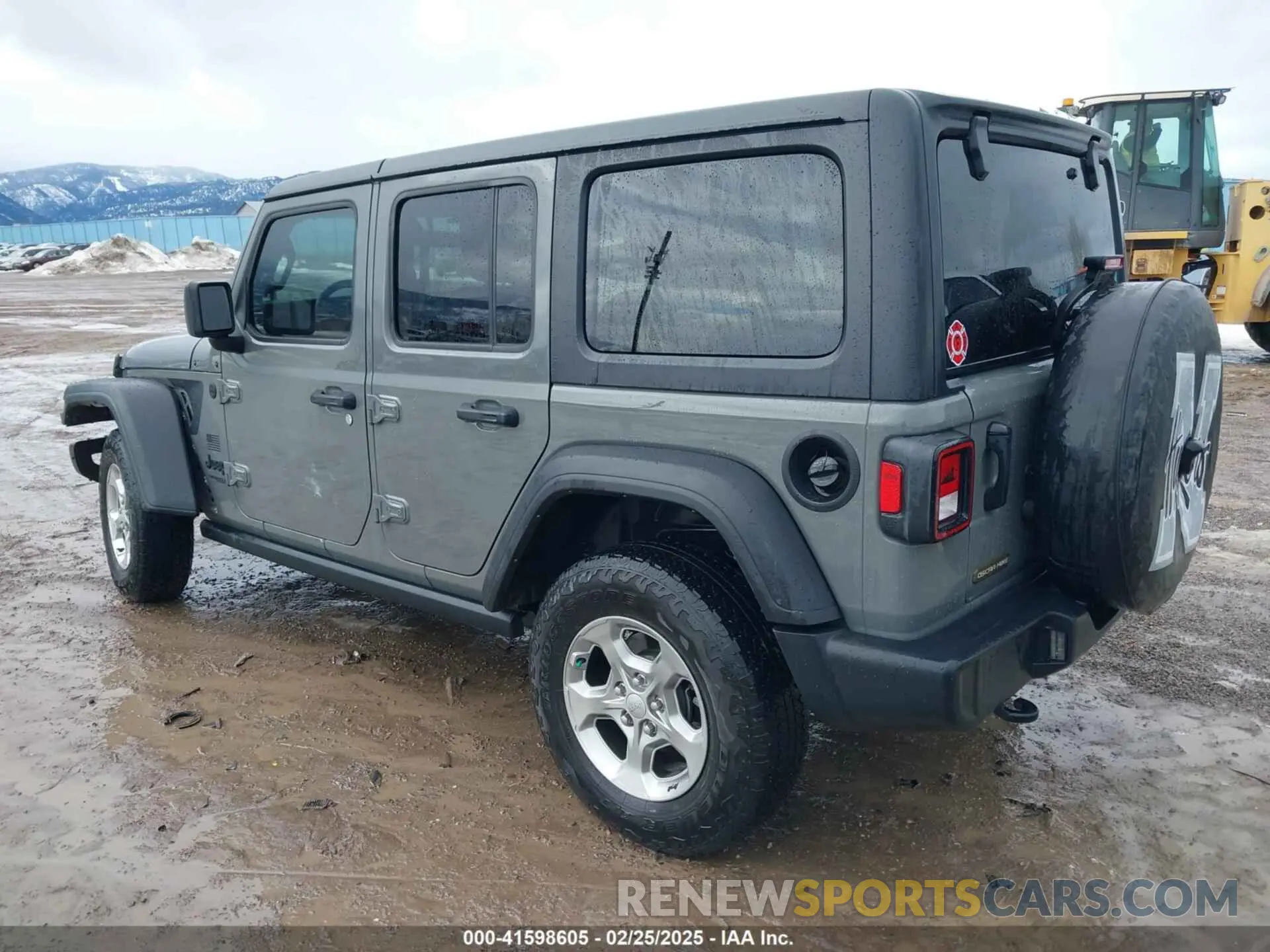 3 Photograph of a damaged car 1C4HJXDN6MW664417 JEEP WRANGLER UNLIMITED 2021