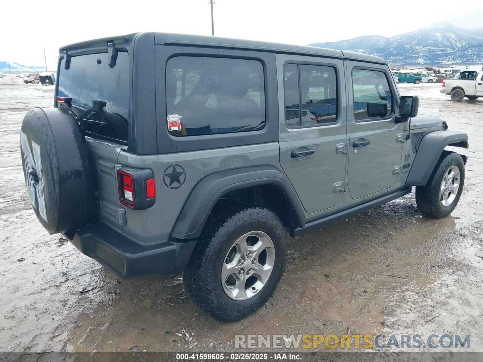 4 Photograph of a damaged car 1C4HJXDN6MW664417 JEEP WRANGLER UNLIMITED 2021