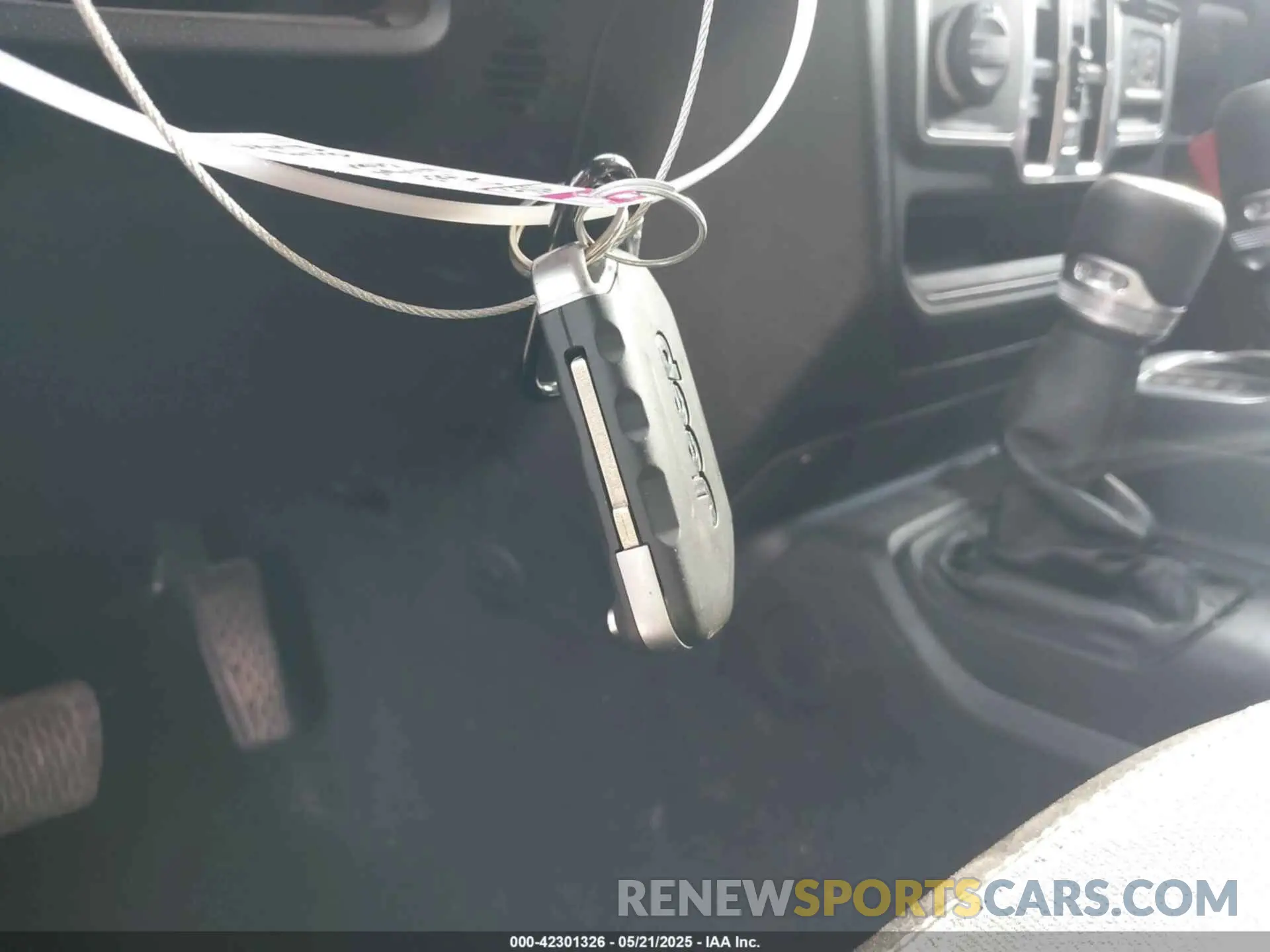 11 Photograph of a damaged car 1C4HJXDN6MW669228 JEEP WRANGLER UNLIMITED 2021