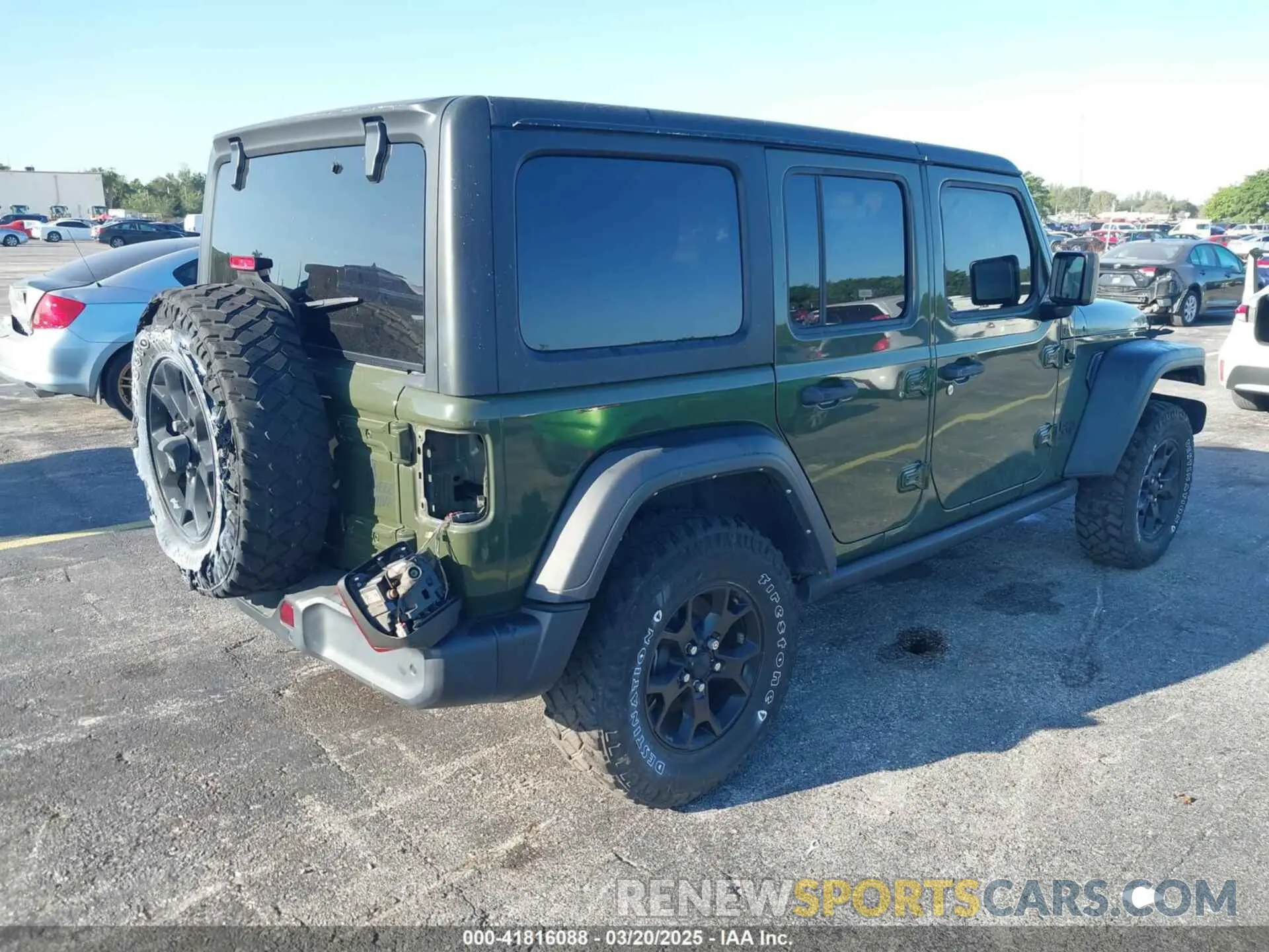 4 Photograph of a damaged car 1C4HJXDN6MW685090 JEEP WRANGLER UNLIMITED 2021