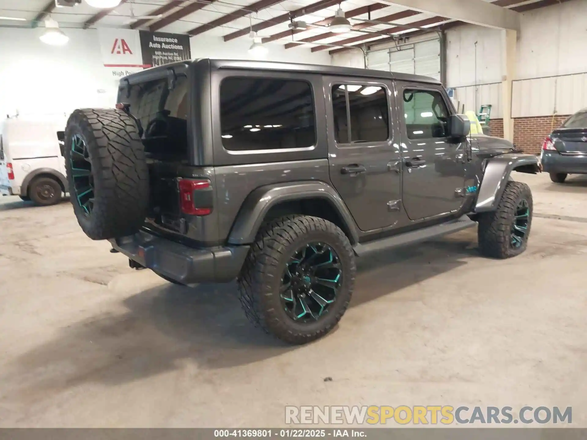 4 Photograph of a damaged car 1C4HJXDN7MW581515 JEEP WRANGLER UNLIMITED 2021