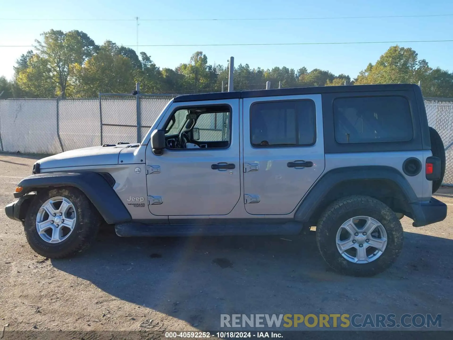 14 Photograph of a damaged car 1C4HJXDN7MW592756 JEEP WRANGLER UNLIMITED 2021