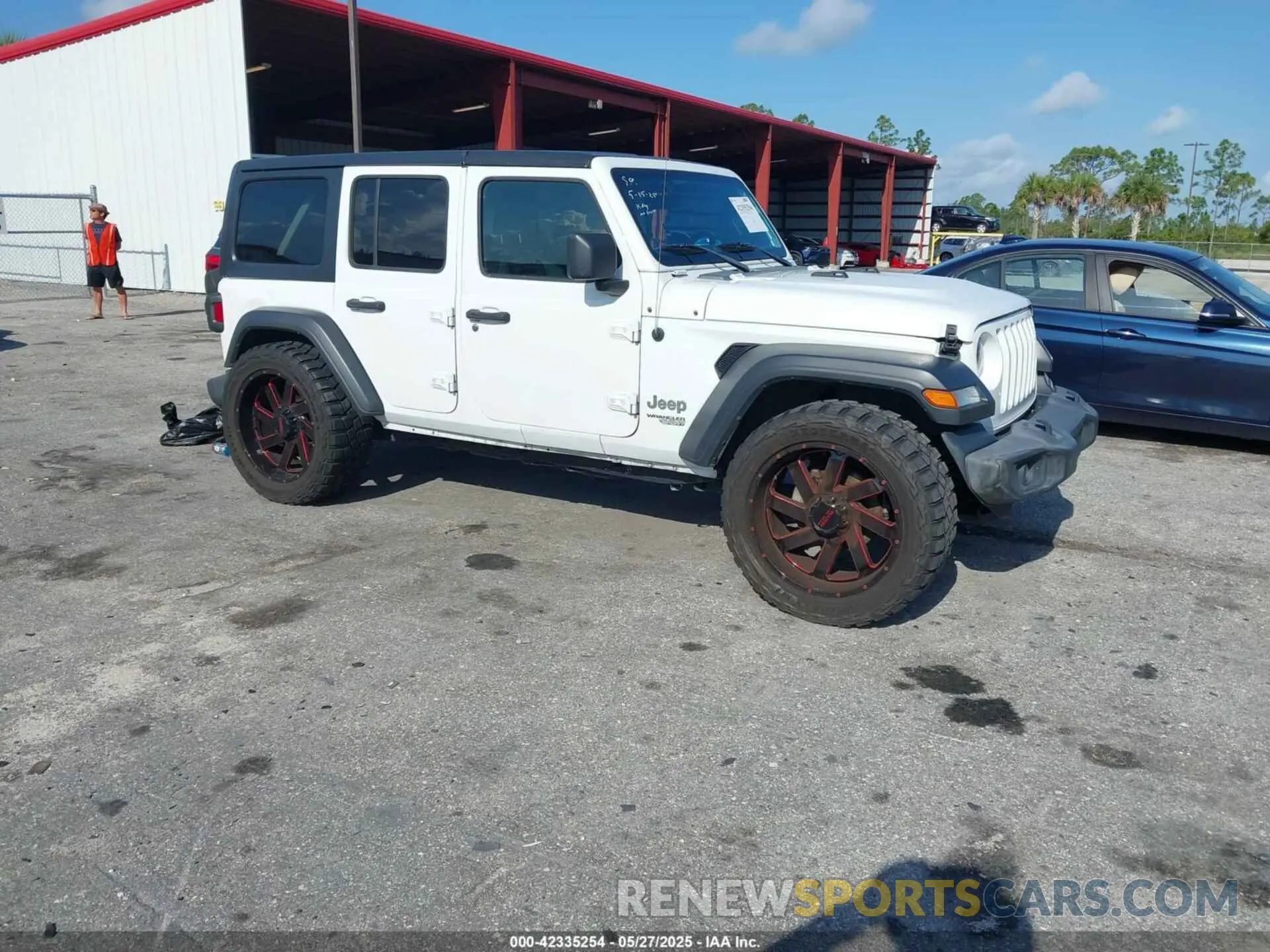 1 Photograph of a damaged car 1C4HJXDN7MW647934 JEEP WRANGLER UNLIMITED 2021