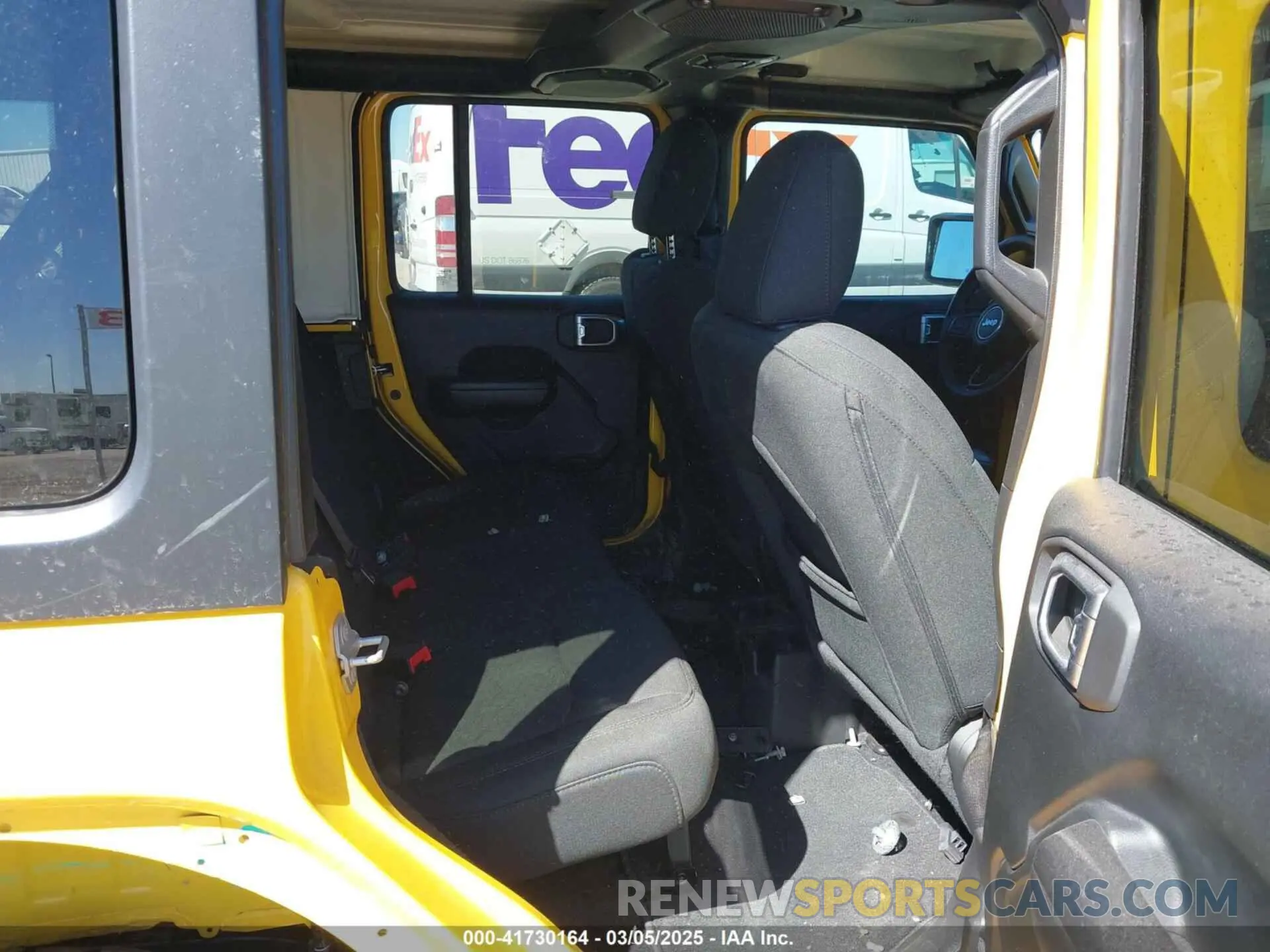 8 Photograph of a damaged car 1C4HJXDN8MW511747 JEEP WRANGLER UNLIMITED 2021