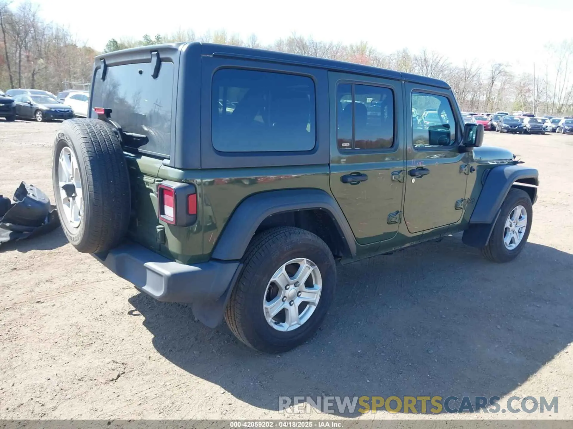 4 Photograph of a damaged car 1C4HJXDN8MW701628 JEEP WRANGLER UNLIMITED 2021
