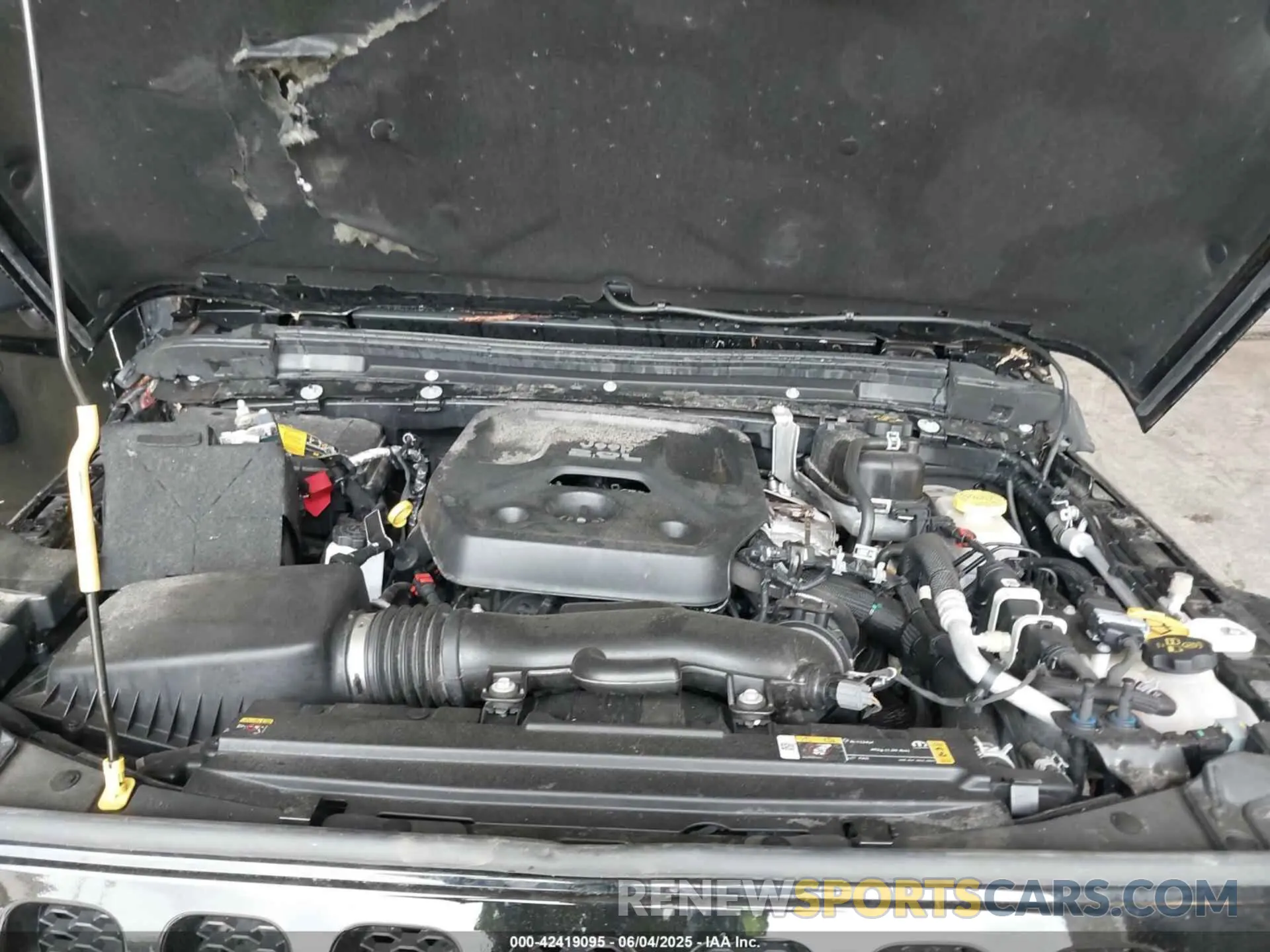 10 Photograph of a damaged car 1C4HJXDN8MW740087 JEEP WRANGLER UNLIMITED 2021