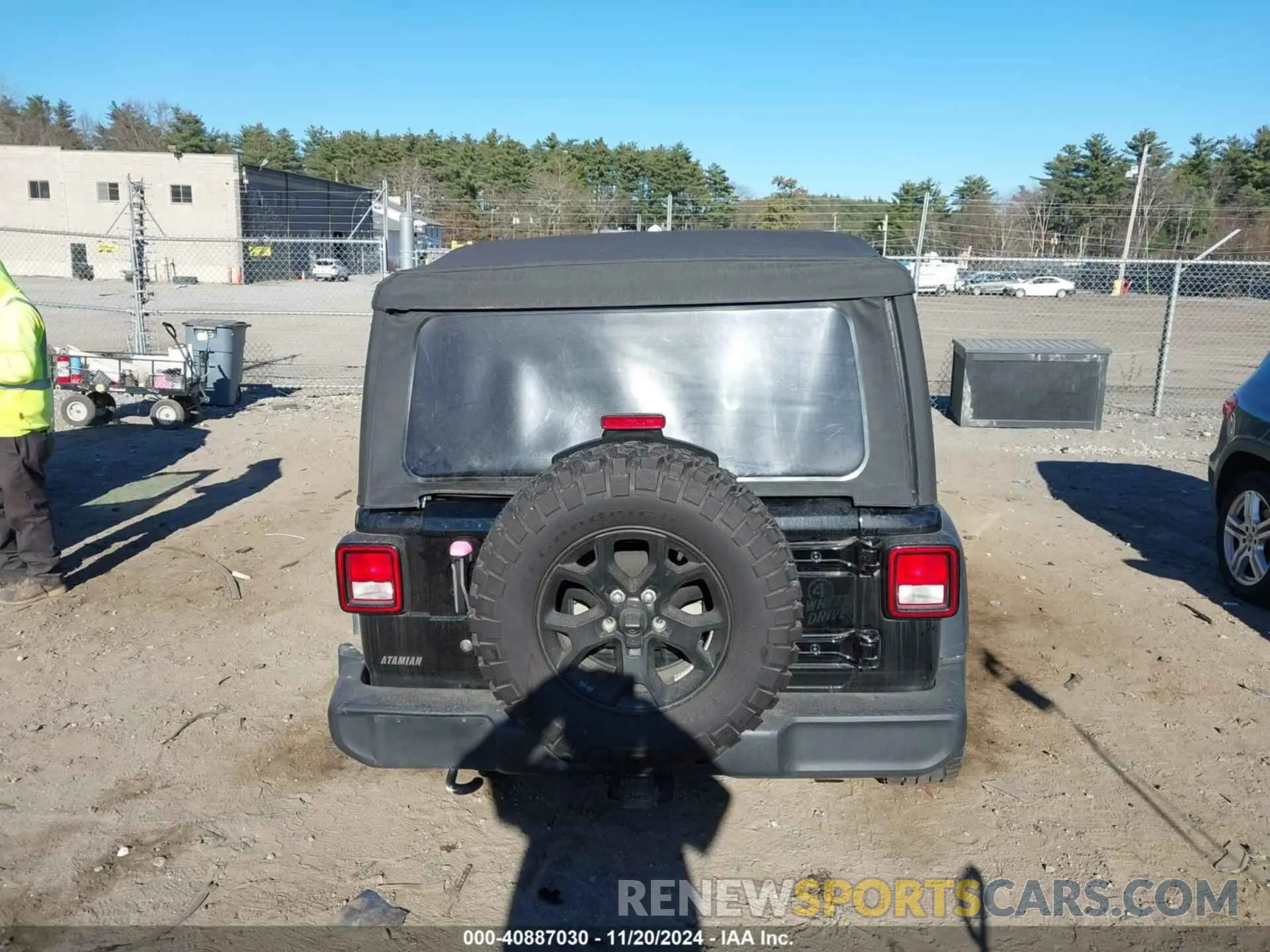 16 Photograph of a damaged car 1C4HJXDN8MW773686 JEEP WRANGLER UNLIMITED 2021