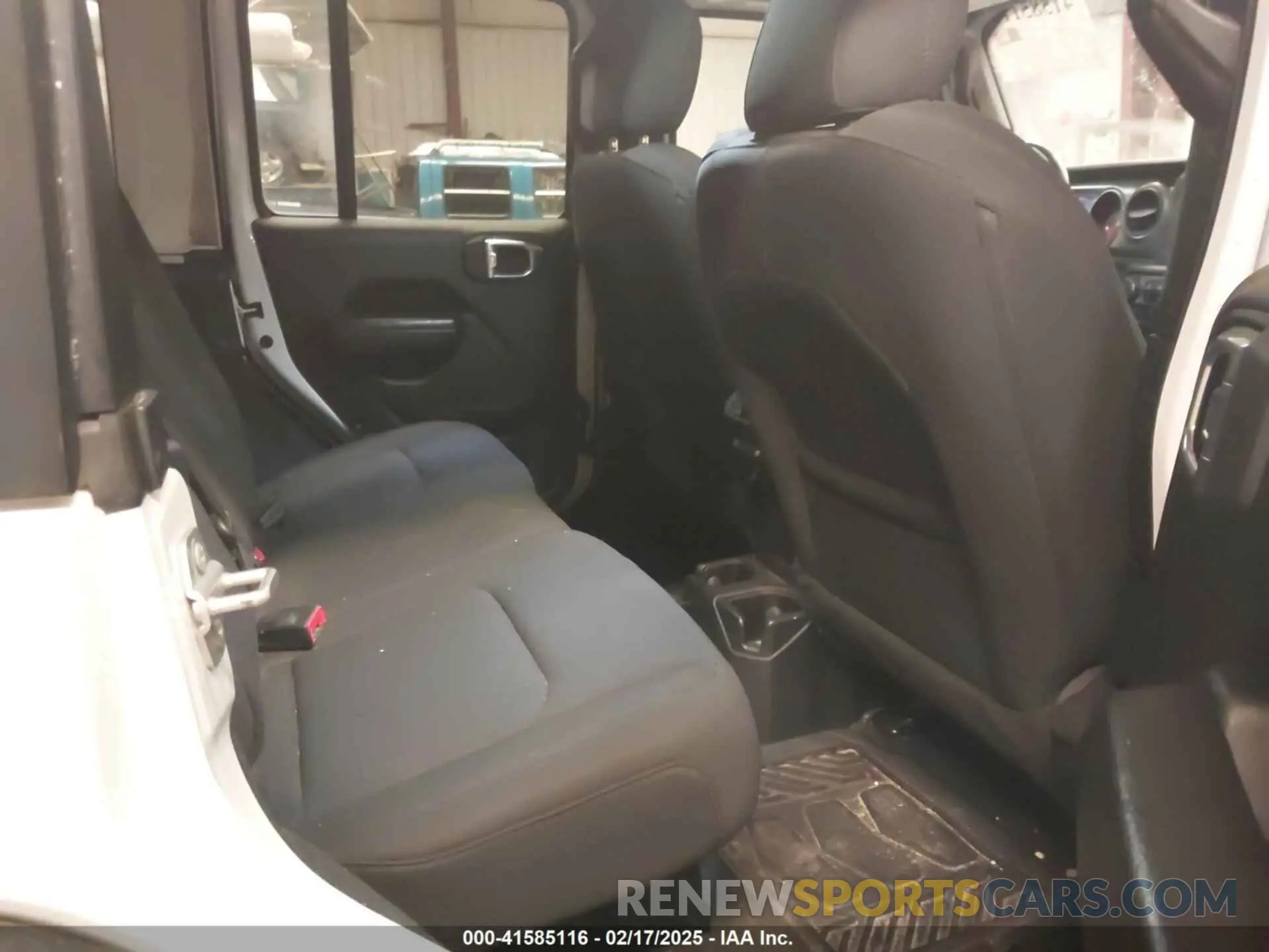 8 Photograph of a damaged car 1C4HJXDN8MW813202 JEEP WRANGLER UNLIMITED 2021