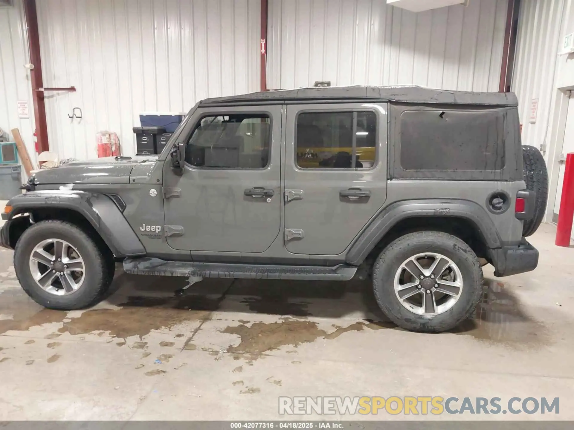 14 Photograph of a damaged car 1C4HJXDNXMW549111 JEEP WRANGLER UNLIMITED 2021