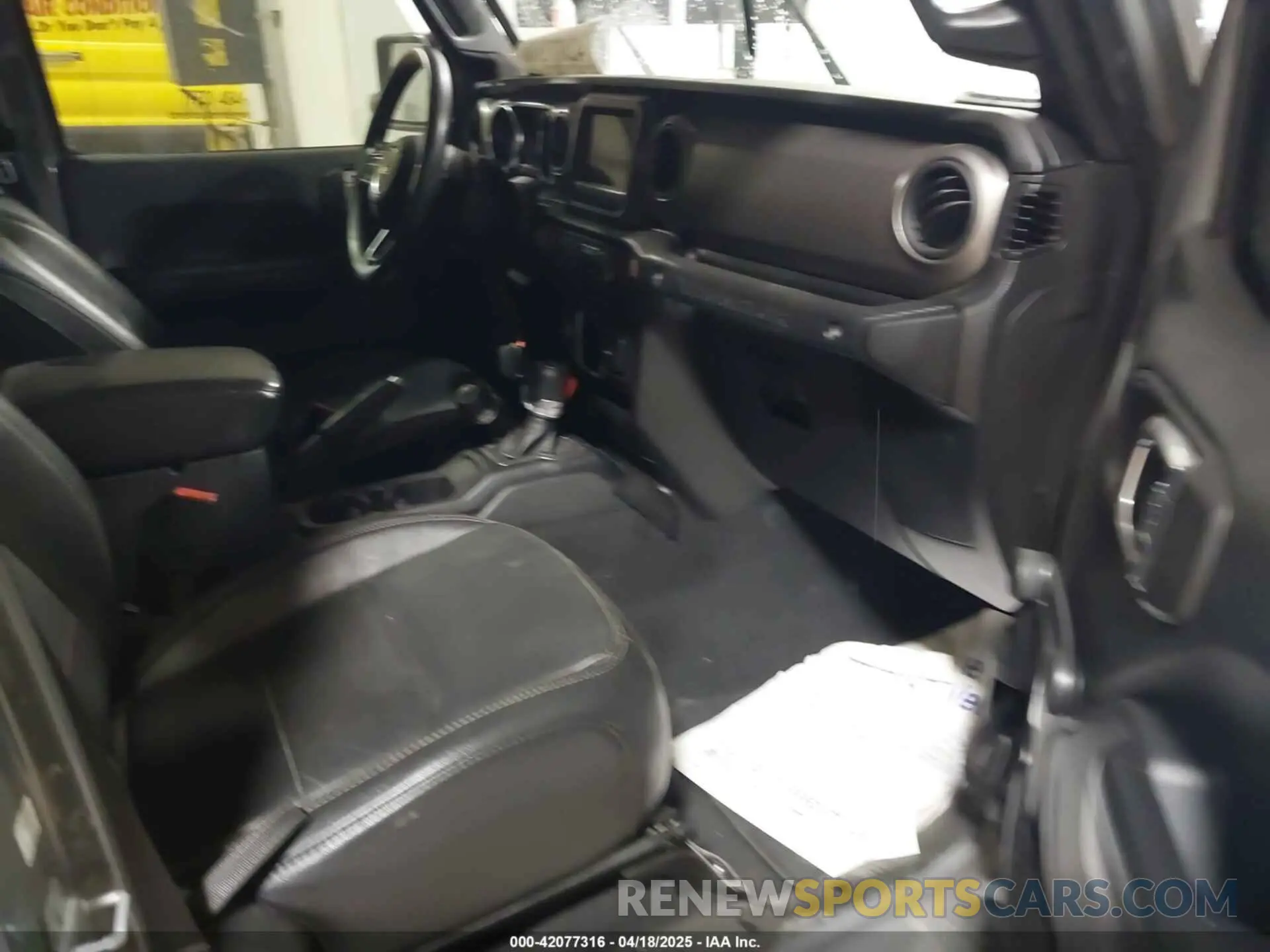 5 Photograph of a damaged car 1C4HJXDNXMW549111 JEEP WRANGLER UNLIMITED 2021
