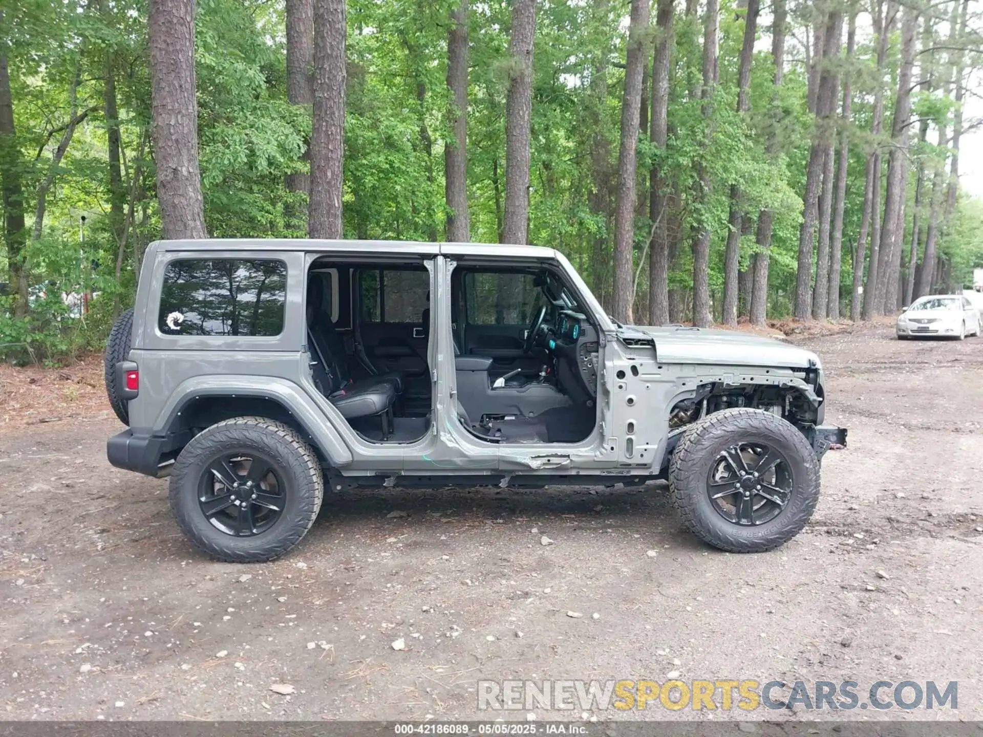 14 Photograph of a damaged car 1C4HJXEG0MW703812 JEEP WRANGLER UNLIMITED 2021