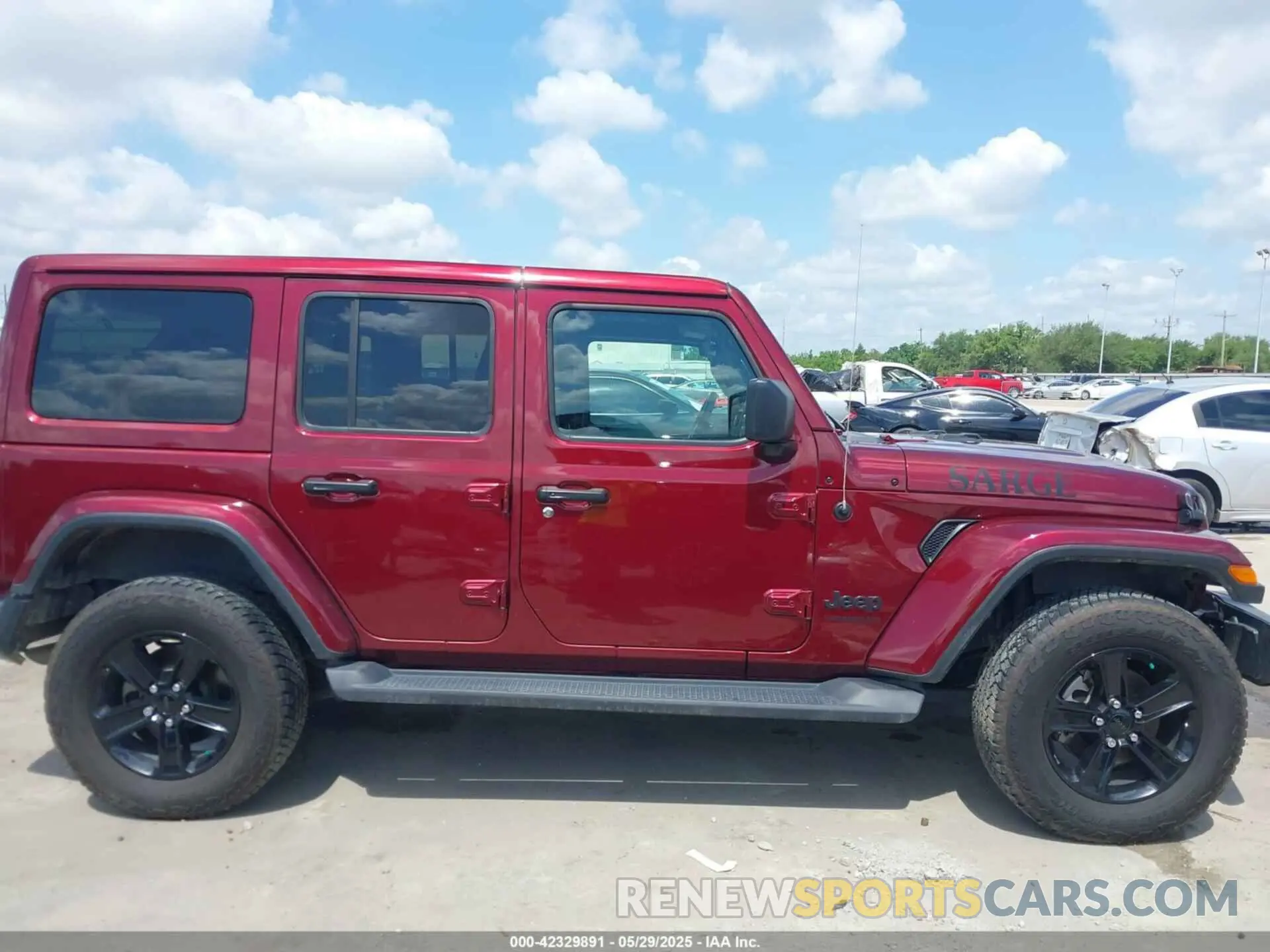 13 Photograph of a damaged car 1C4HJXEG5MW649214 JEEP WRANGLER UNLIMITED 2021