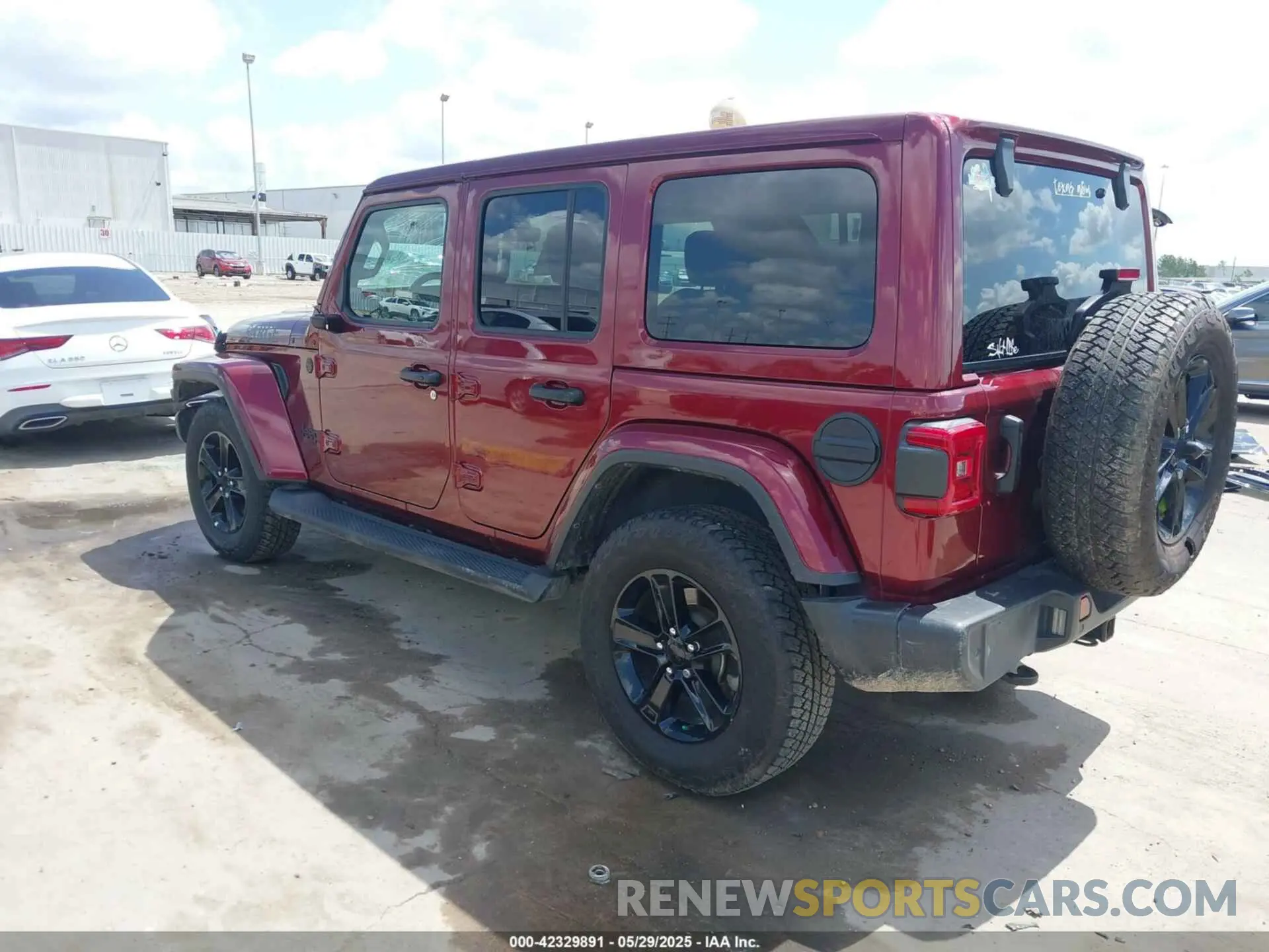 3 Photograph of a damaged car 1C4HJXEG5MW649214 JEEP WRANGLER UNLIMITED 2021