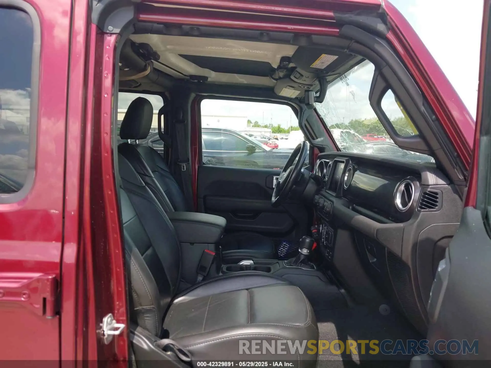 5 Photograph of a damaged car 1C4HJXEG5MW649214 JEEP WRANGLER UNLIMITED 2021