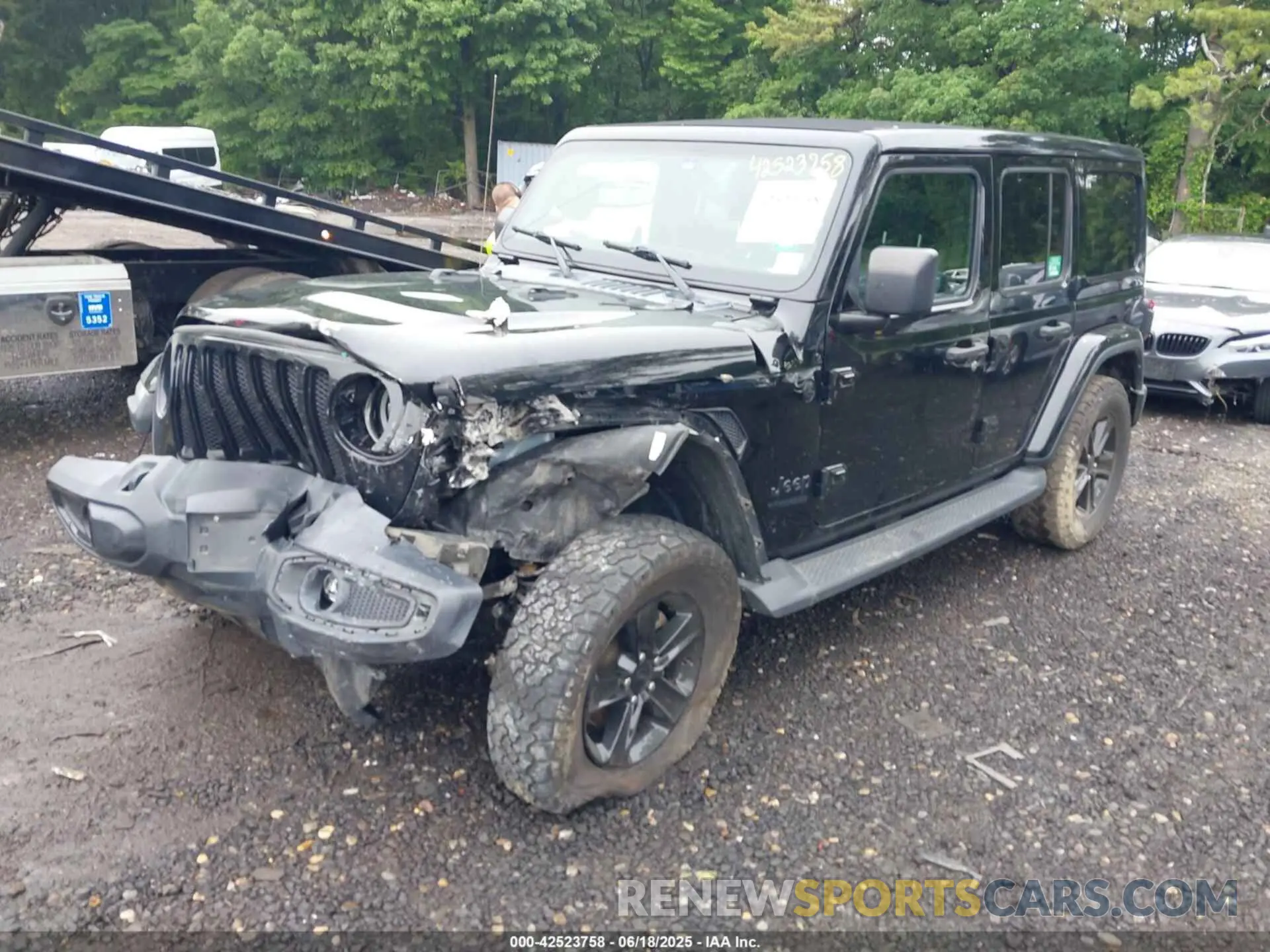 2 Photograph of a damaged car 1C4HJXEG9MW649278 JEEP WRANGLER UNLIMITED 2021