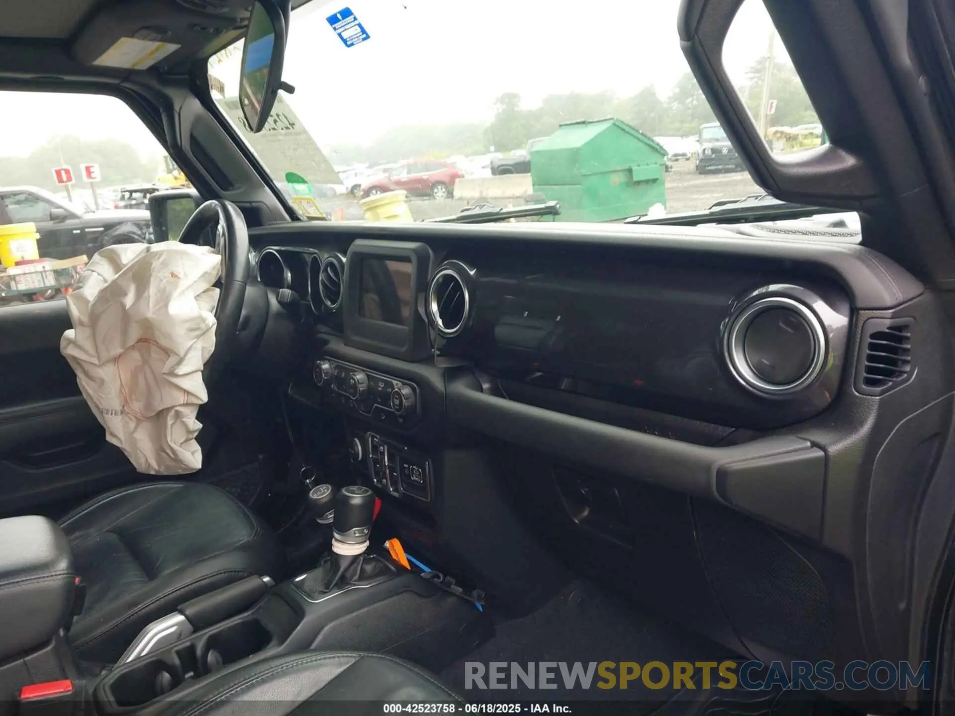 5 Photograph of a damaged car 1C4HJXEG9MW649278 JEEP WRANGLER UNLIMITED 2021
