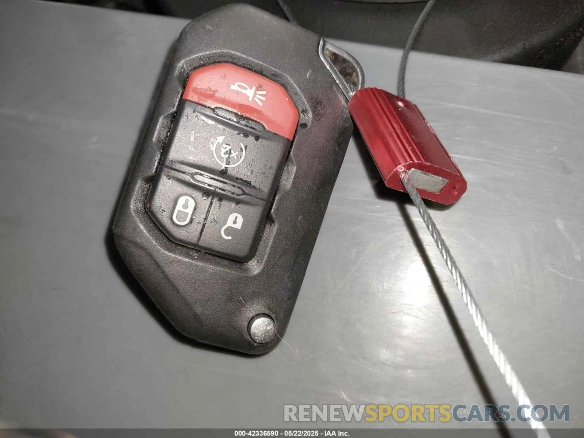 11 Photograph of a damaged car 1C4HJXEN1MW529568 JEEP WRANGLER UNLIMITED 2021