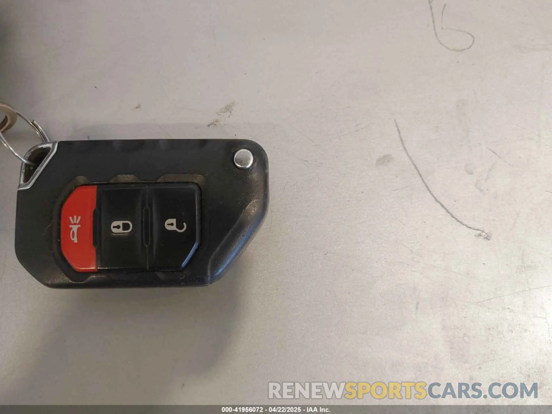 11 Photograph of a damaged car 1C4HJXEN2MW592565 JEEP WRANGLER UNLIMITED 2021