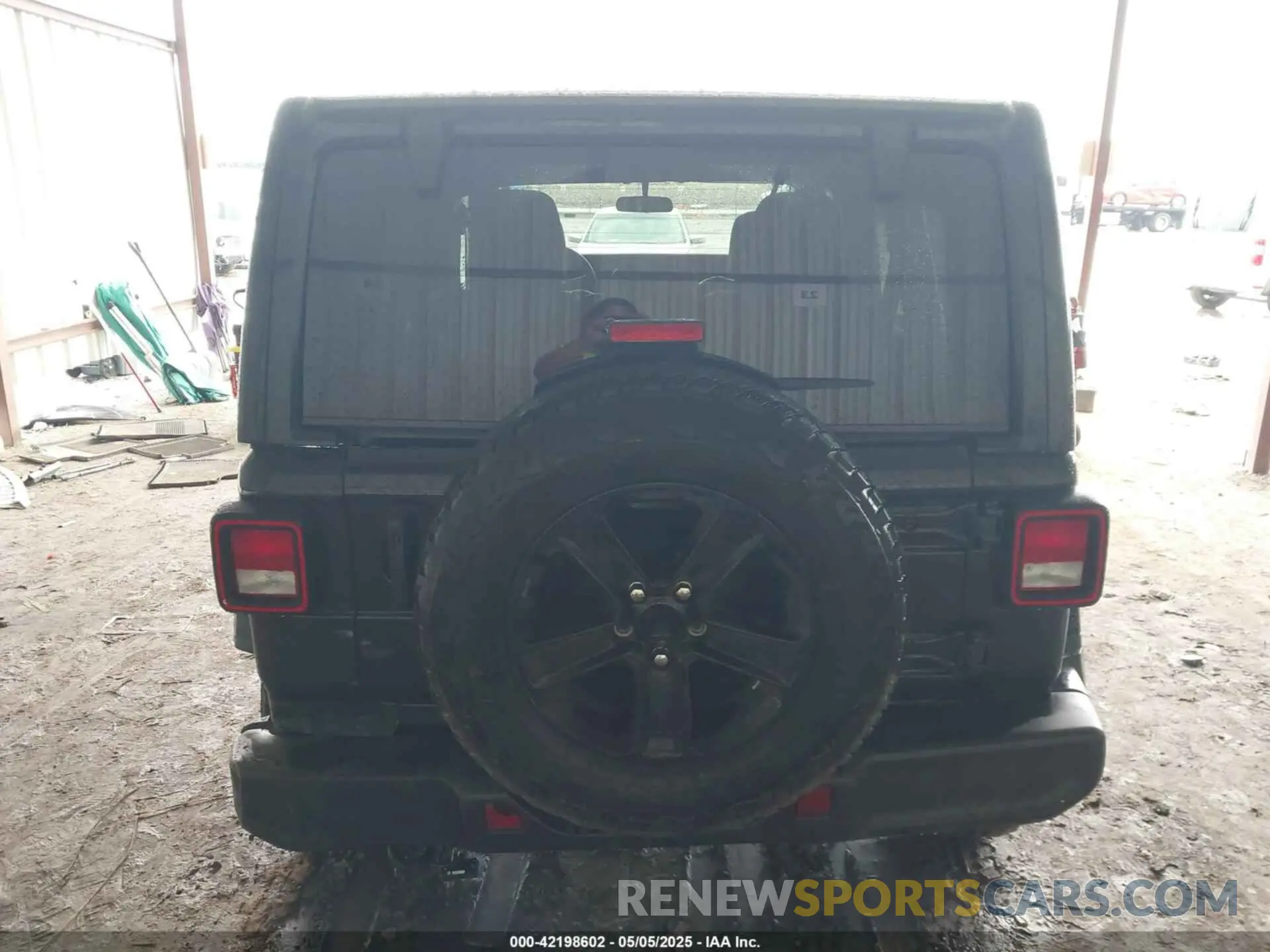 16 Photograph of a damaged car 1C4HJXEN2MW792491 JEEP WRANGLER UNLIMITED 2021
