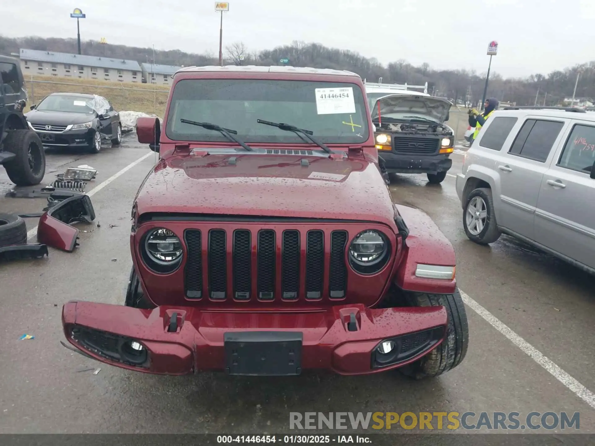 13 Photograph of a damaged car 1C4HJXEN5MW609102 JEEP WRANGLER UNLIMITED 2021