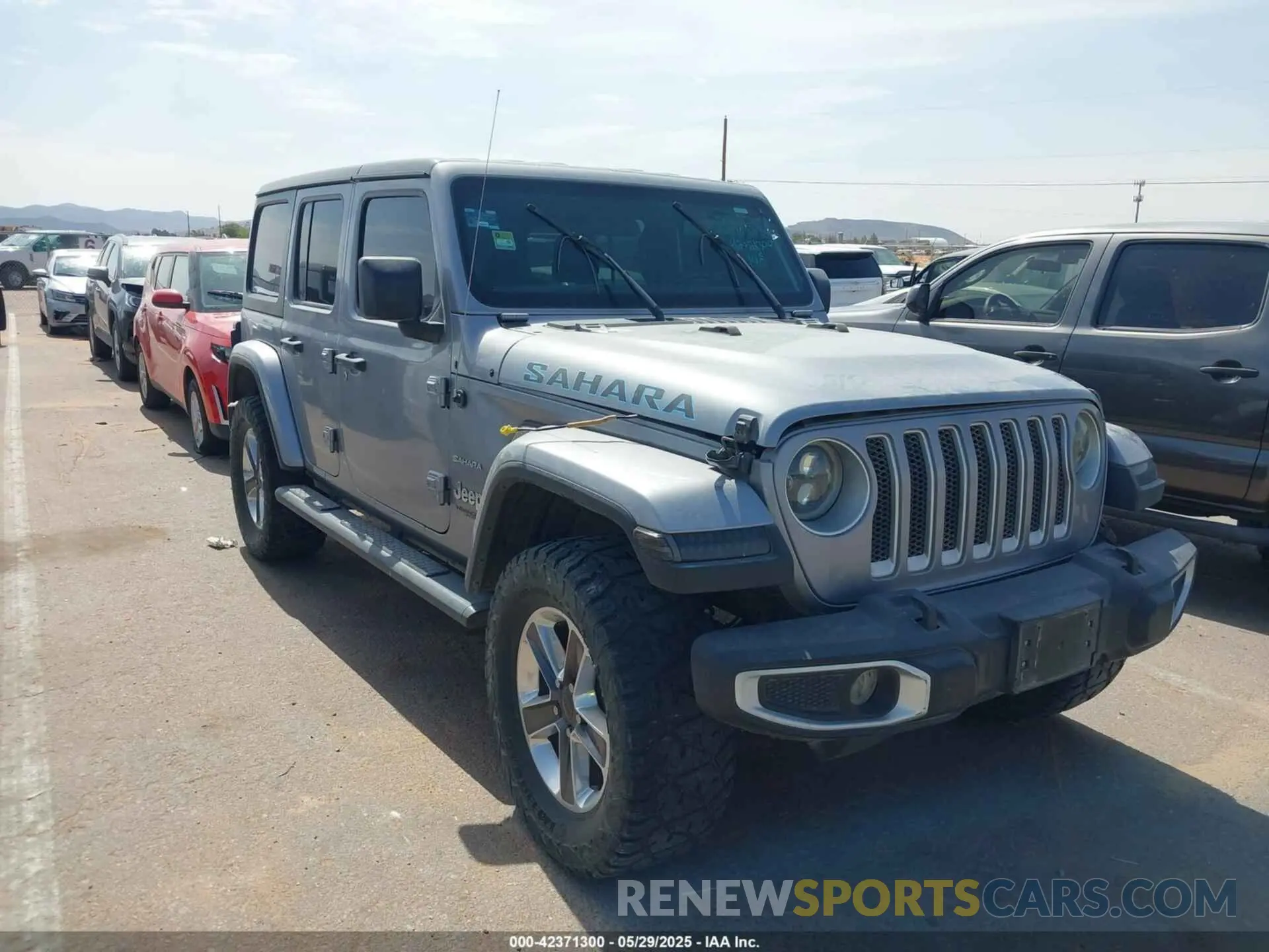 12 Photograph of a damaged car 1C4HJXEN5MW653567 JEEP WRANGLER UNLIMITED 2021
