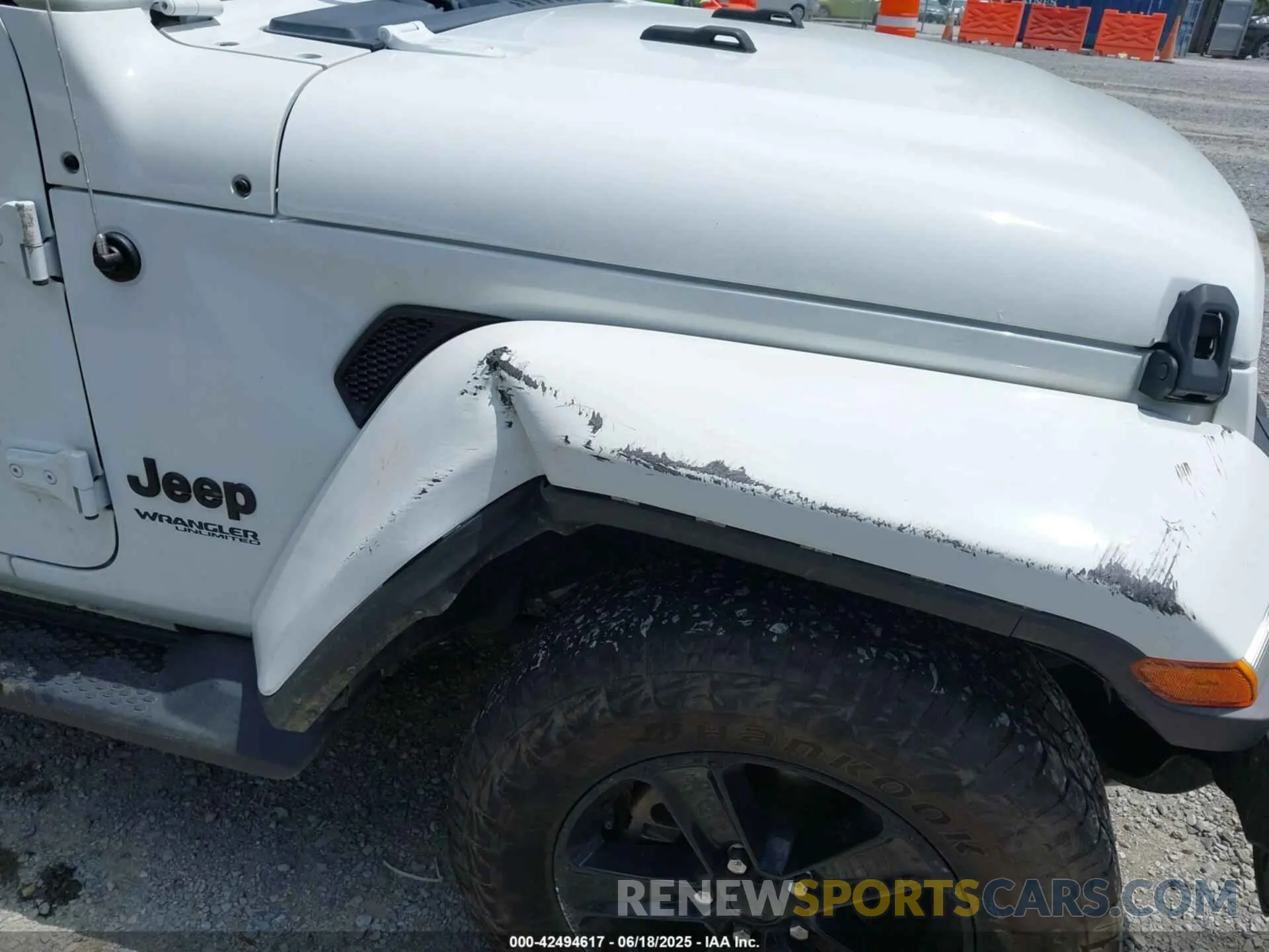 12 Photograph of a damaged car 1C4HJXEN6MW764662 JEEP WRANGLER UNLIMITED 2021