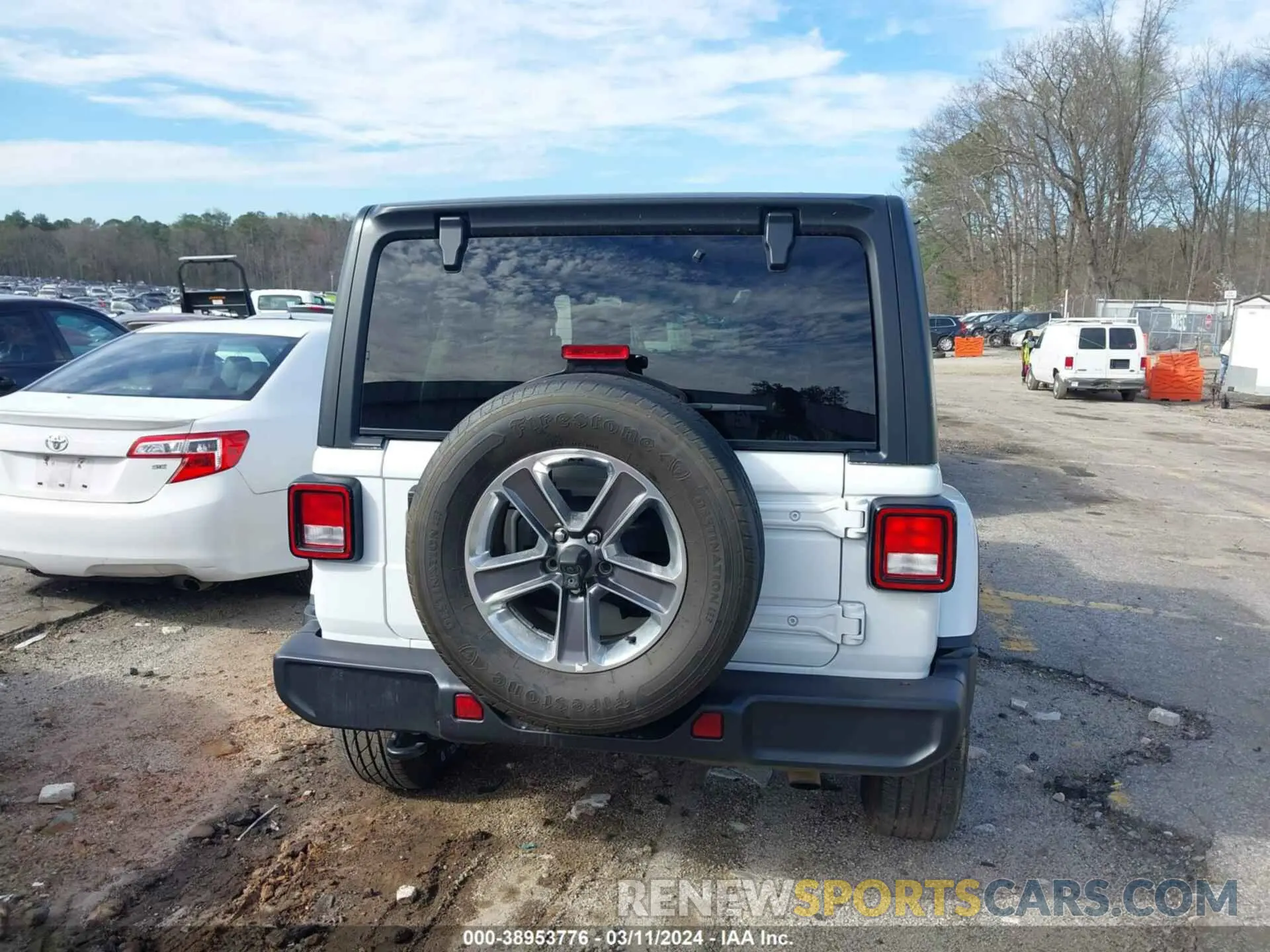 16 Photograph of a damaged car 1C4HJXEN7MW592920 JEEP WRANGLER UNLIMITED 2021