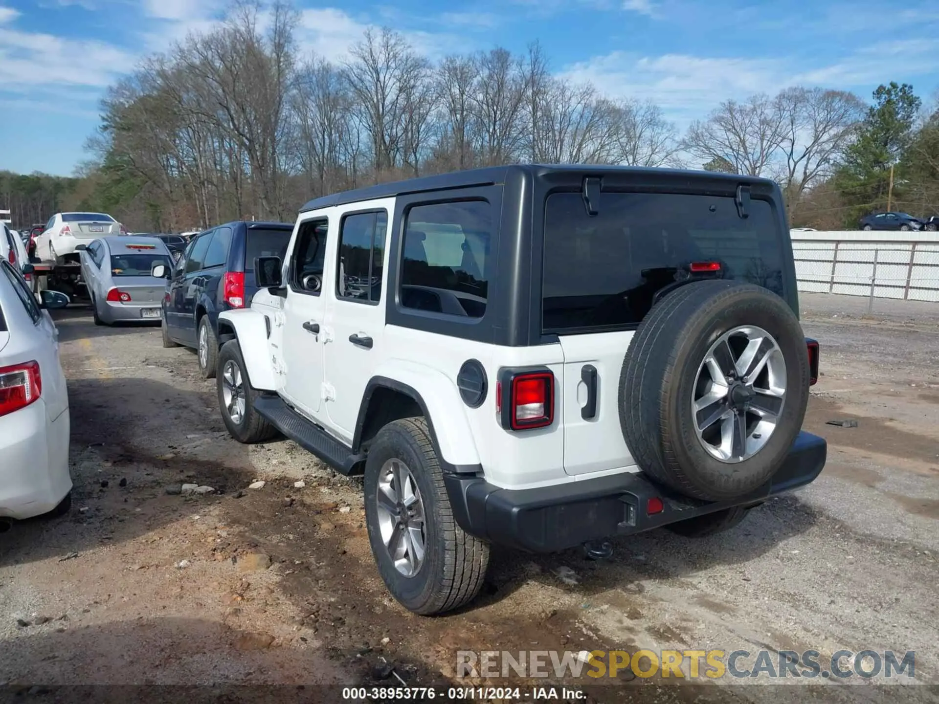3 Photograph of a damaged car 1C4HJXEN7MW592920 JEEP WRANGLER UNLIMITED 2021