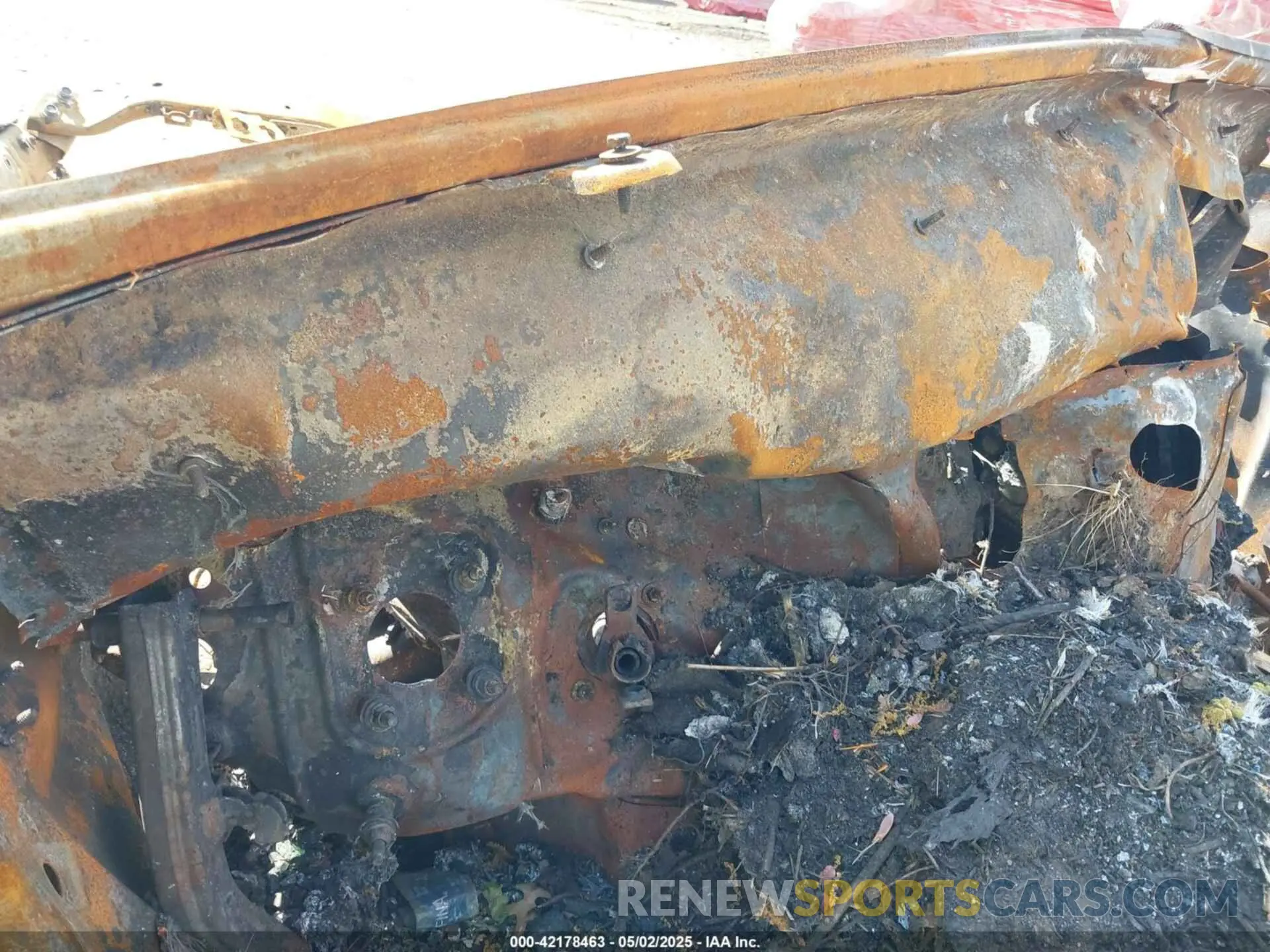 11 Photograph of a damaged car 1C4HJXEN8MW788168 JEEP WRANGLER UNLIMITED 2021