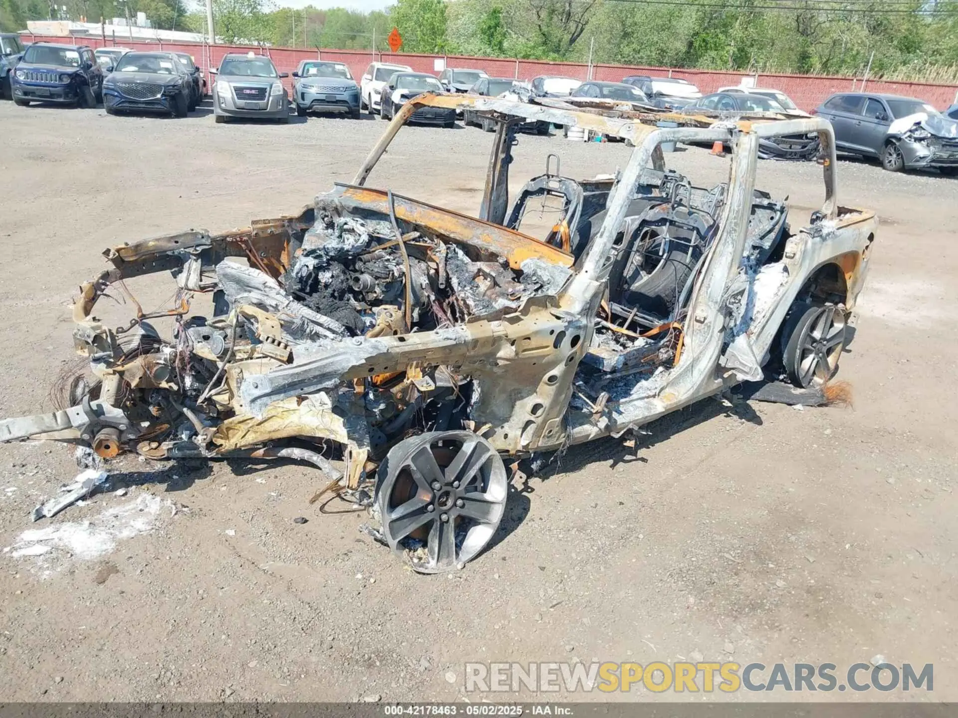 2 Photograph of a damaged car 1C4HJXEN8MW788168 JEEP WRANGLER UNLIMITED 2021
