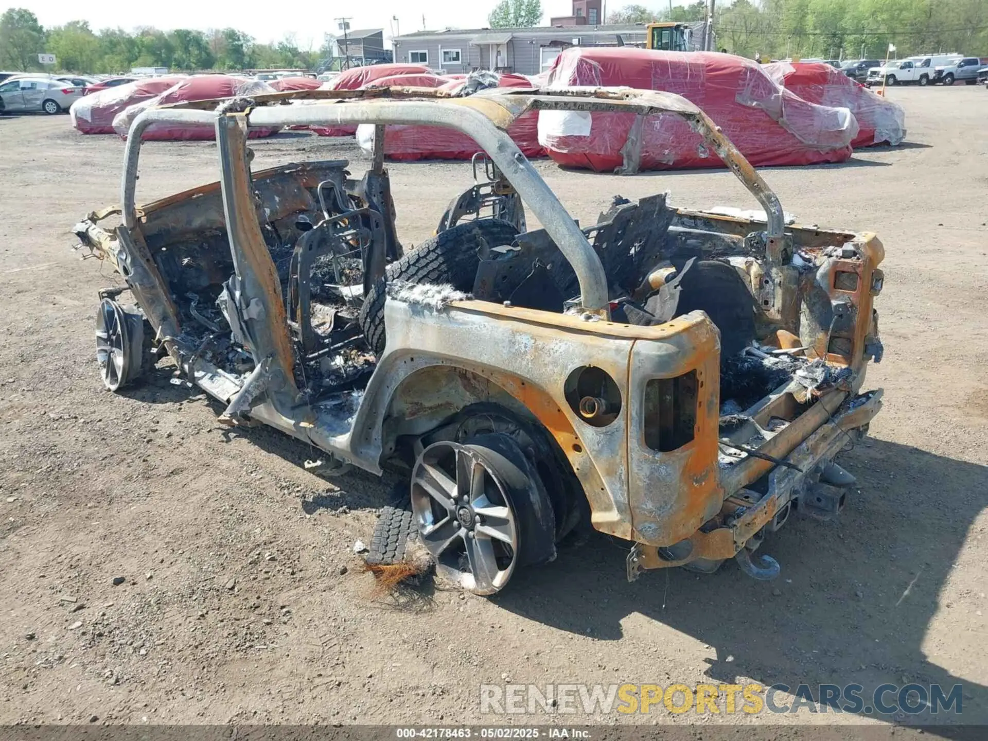 3 Photograph of a damaged car 1C4HJXEN8MW788168 JEEP WRANGLER UNLIMITED 2021