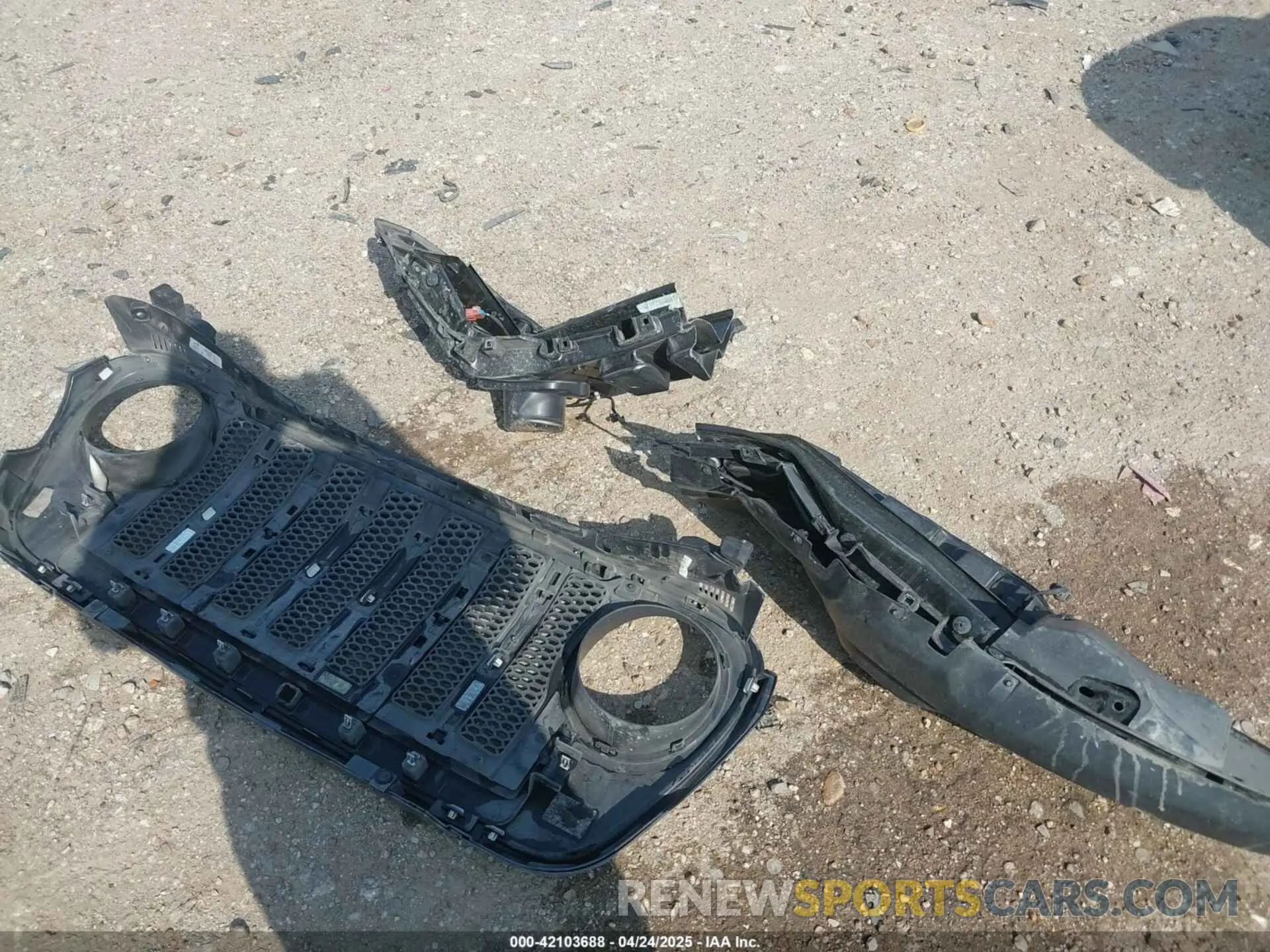 12 Photograph of a damaged car 1C4HJXFG0MW556857 JEEP WRANGLER UNLIMITED 2021