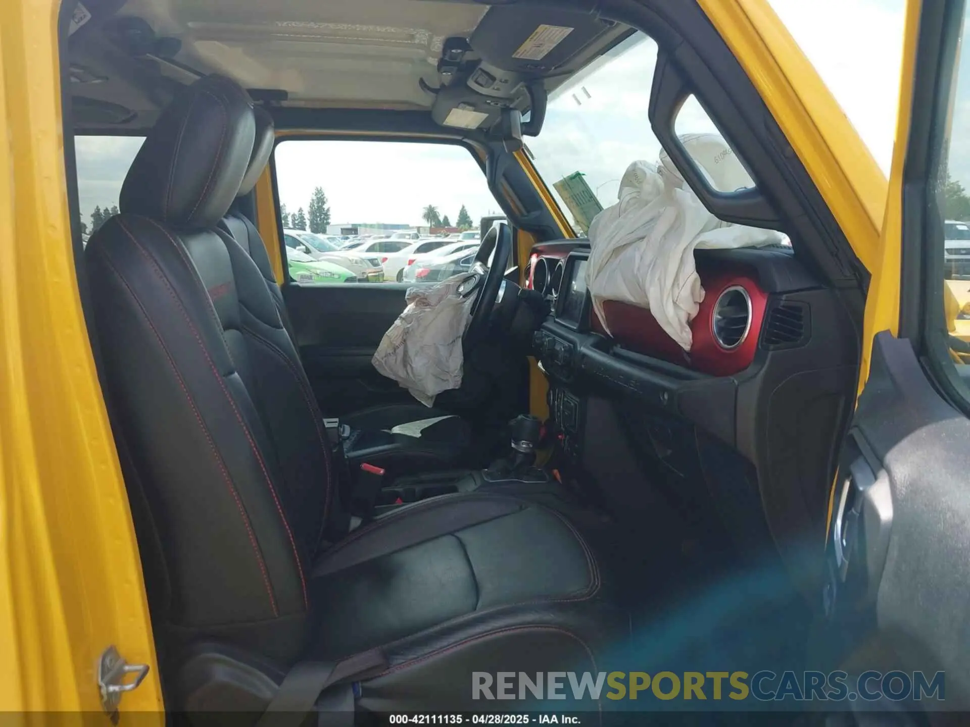 5 Photograph of a damaged car 1C4HJXFG2MW558738 JEEP WRANGLER UNLIMITED 2021