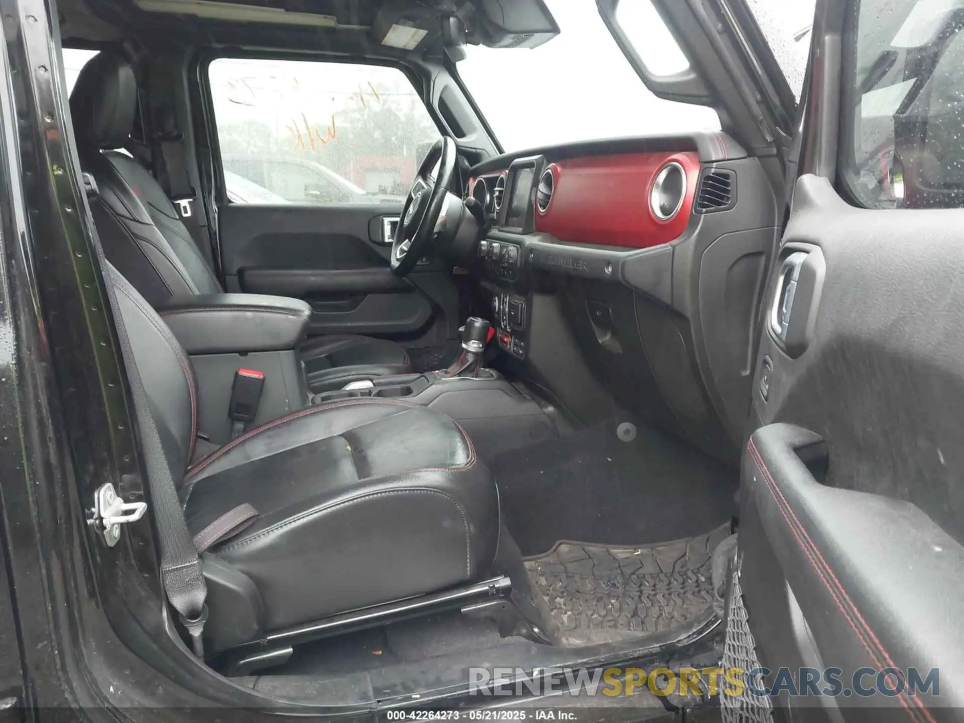 5 Photograph of a damaged car 1C4HJXFG8MW759060 JEEP WRANGLER UNLIMITED 2021