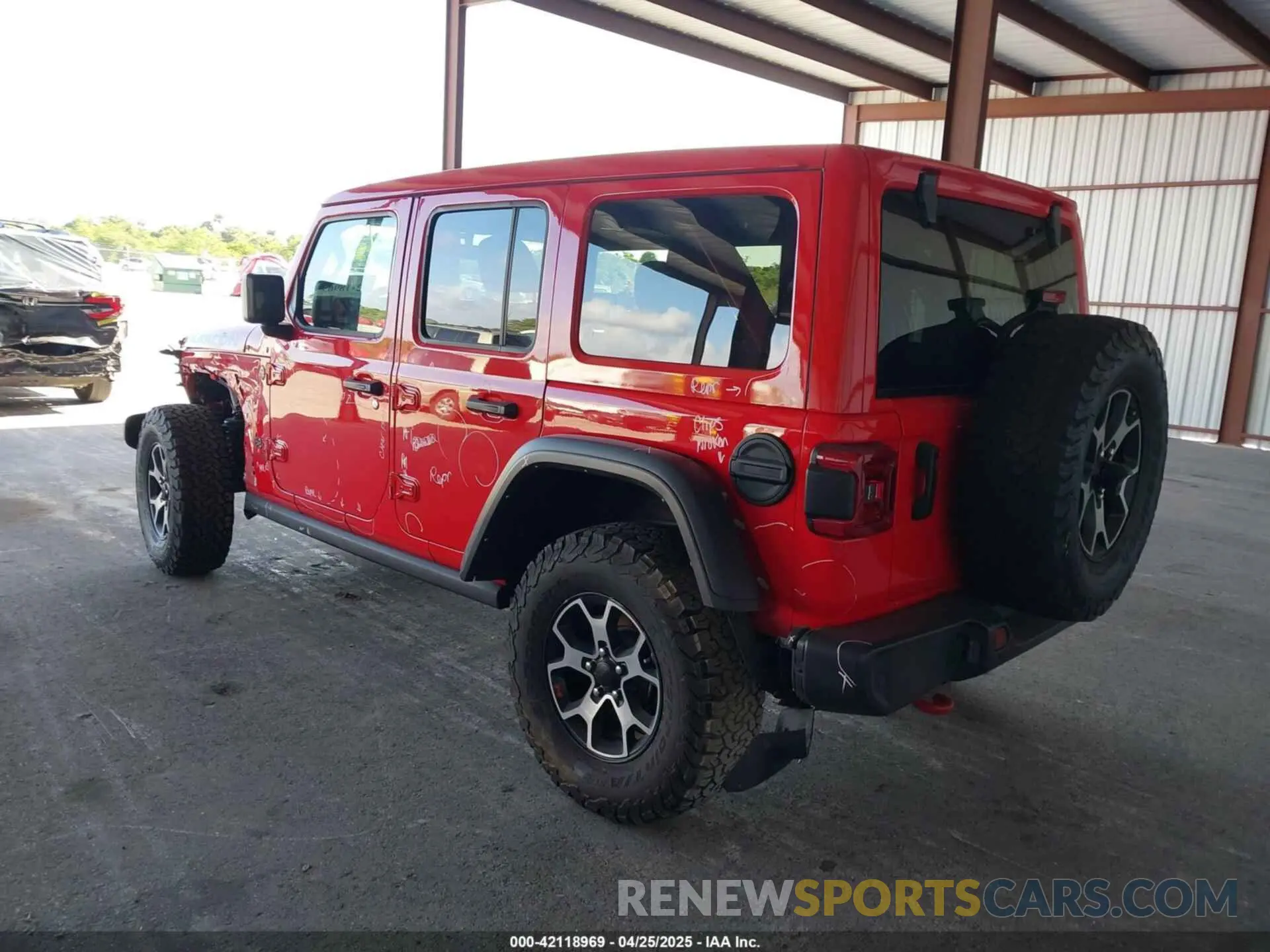 3 Photograph of a damaged car 1C4HJXFG8MW785318 JEEP WRANGLER UNLIMITED 2021