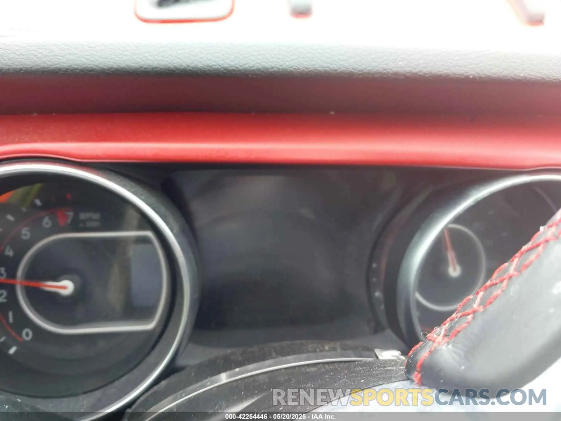 7 Photograph of a damaged car 1C4HJXFGXMW688248 JEEP WRANGLER UNLIMITED 2021