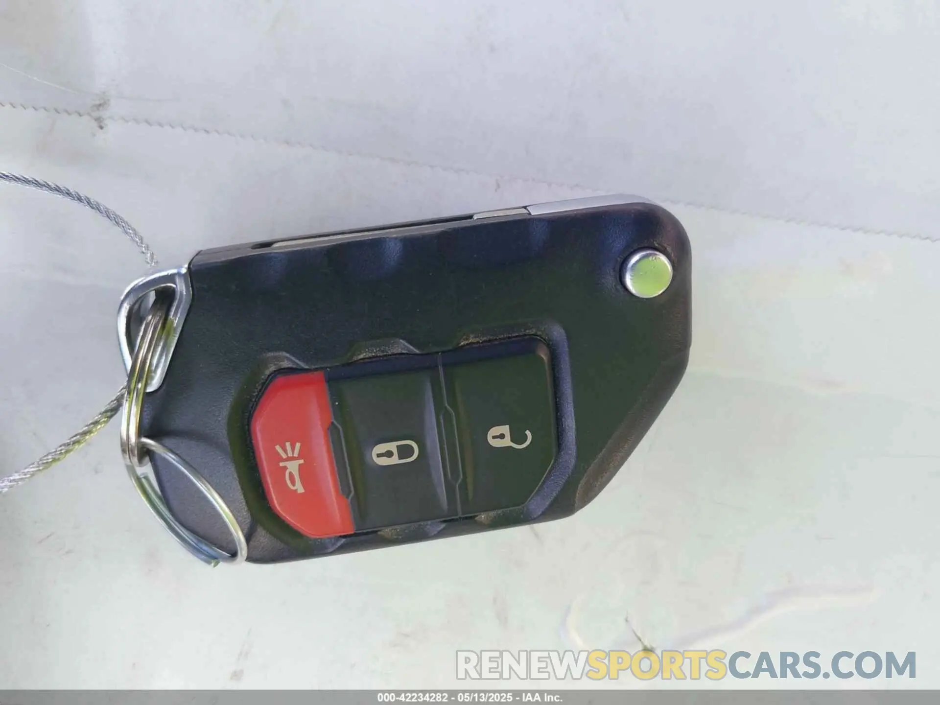 11 Photograph of a damaged car 1C4HJXFGXMW850556 JEEP WRANGLER UNLIMITED 2021
