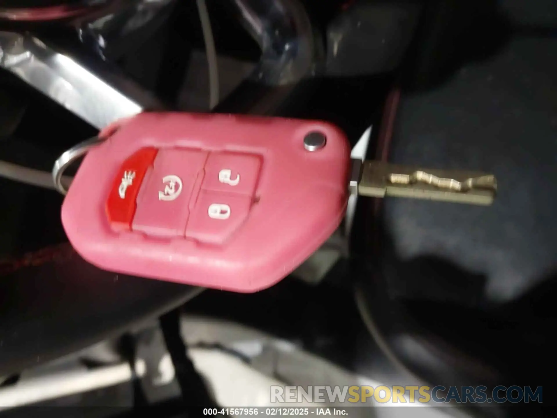 11 Photograph of a damaged car 1C4HJXFN2MW809904 JEEP WRANGLER UNLIMITED 2021