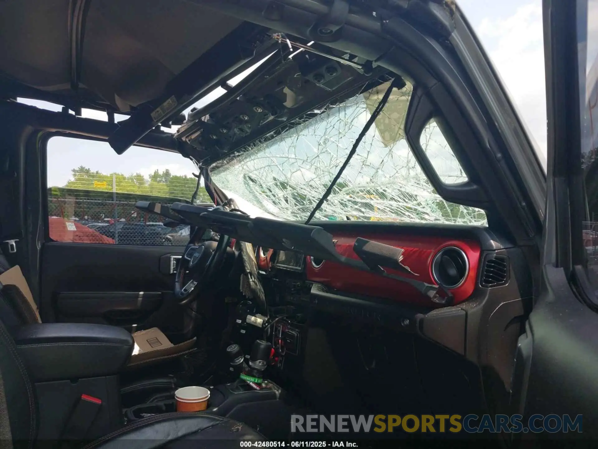 5 Photograph of a damaged car 1C4HJXFN3MW816375 JEEP WRANGLER UNLIMITED 2021
