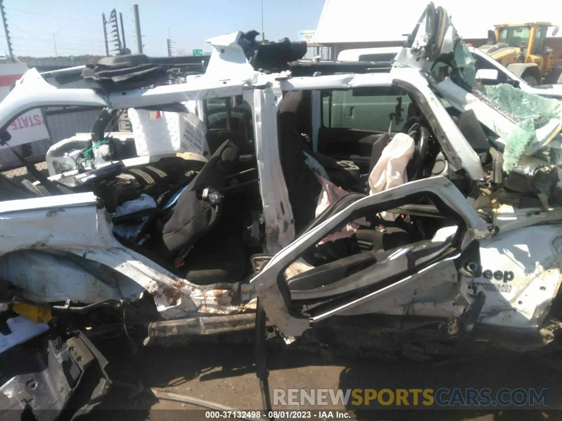 14 Photograph of a damaged car 1C4HJXKNXMW703657 JEEP WRANGLER UNLIMITED 2021