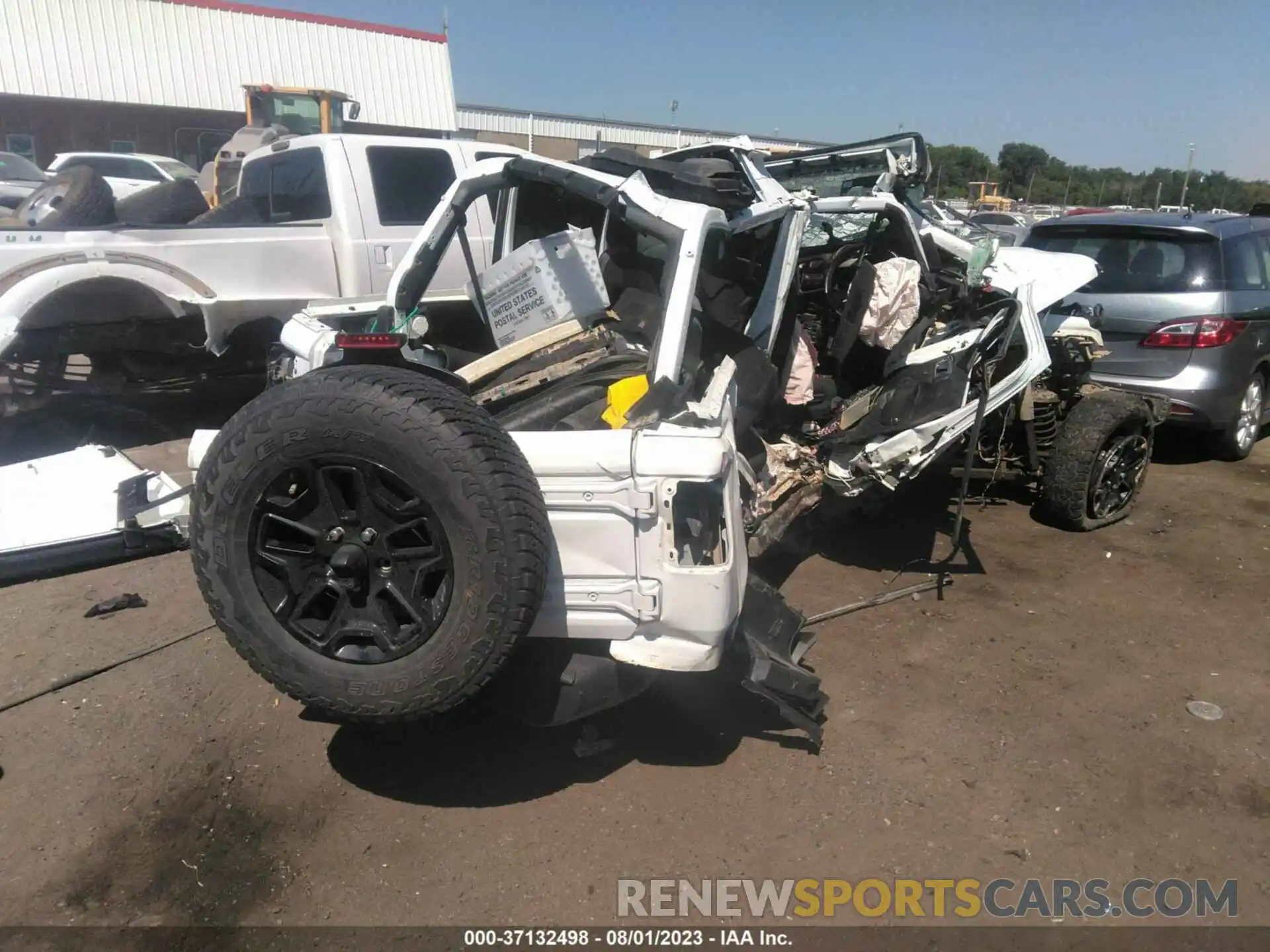 4 Photograph of a damaged car 1C4HJXKNXMW703657 JEEP WRANGLER UNLIMITED 2021