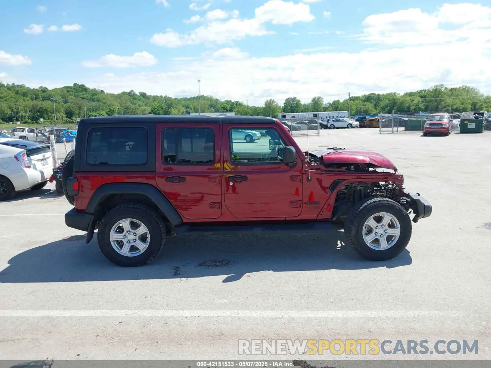 14 Photograph of a damaged car 1C4HJXKNXMW709412 JEEP WRANGLER UNLIMITED 2021