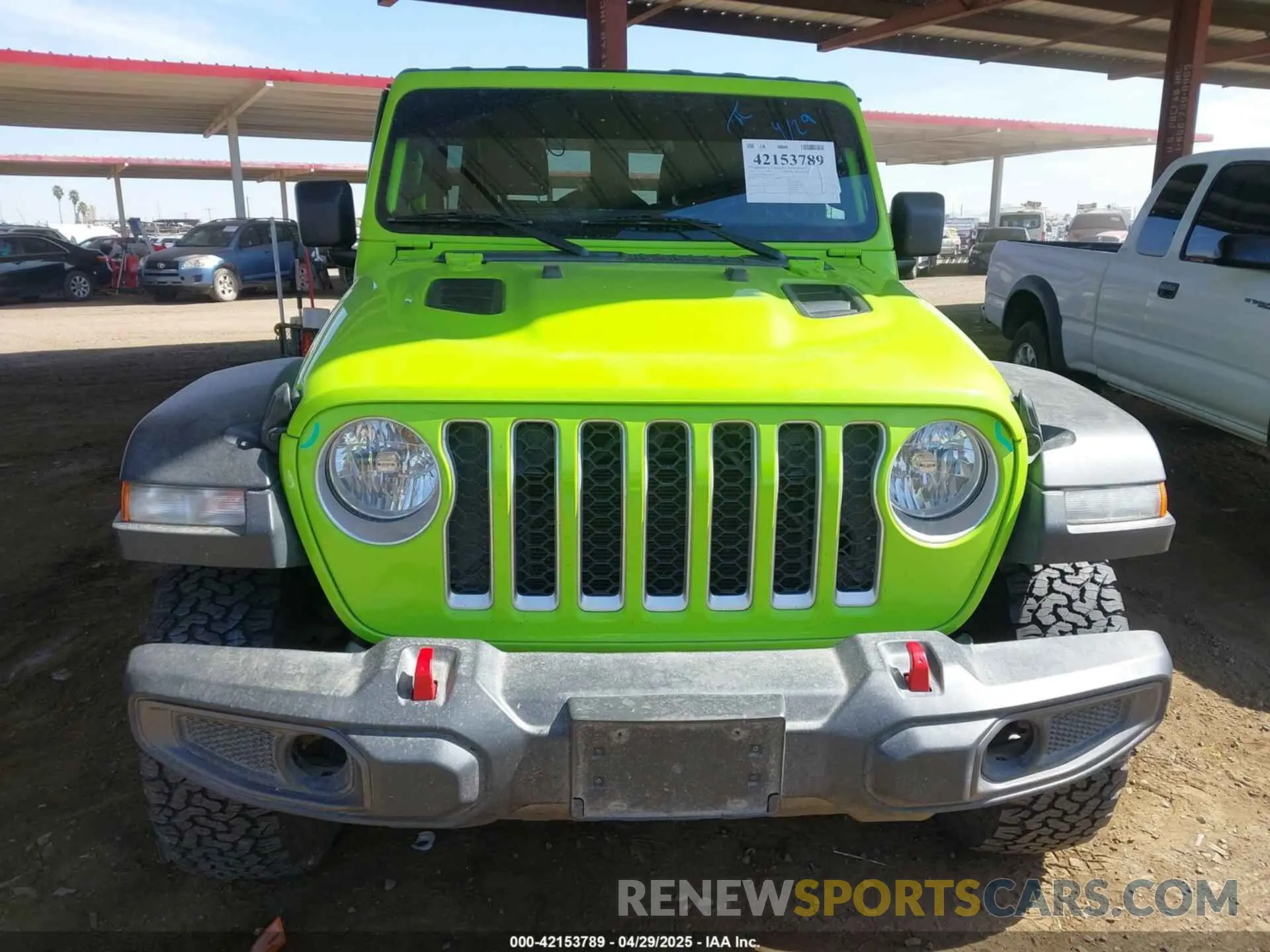 13 Photograph of a damaged car 1C4JJXFM4MW833906 JEEP WRANGLER UNLIMITED 2021