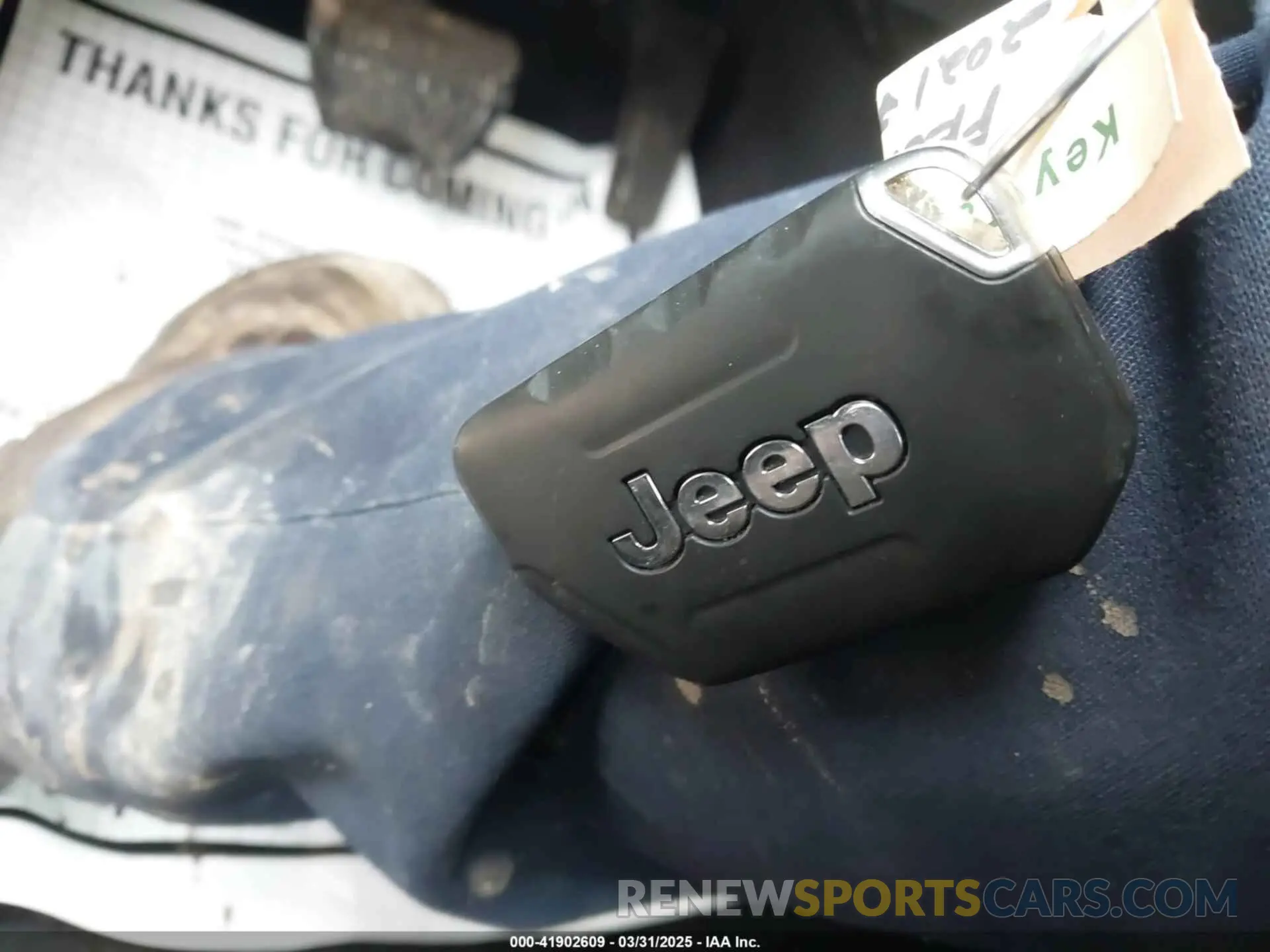 11 Photograph of a damaged car 1C4JJXFM6MW543912 JEEP WRANGLER UNLIMITED 2021