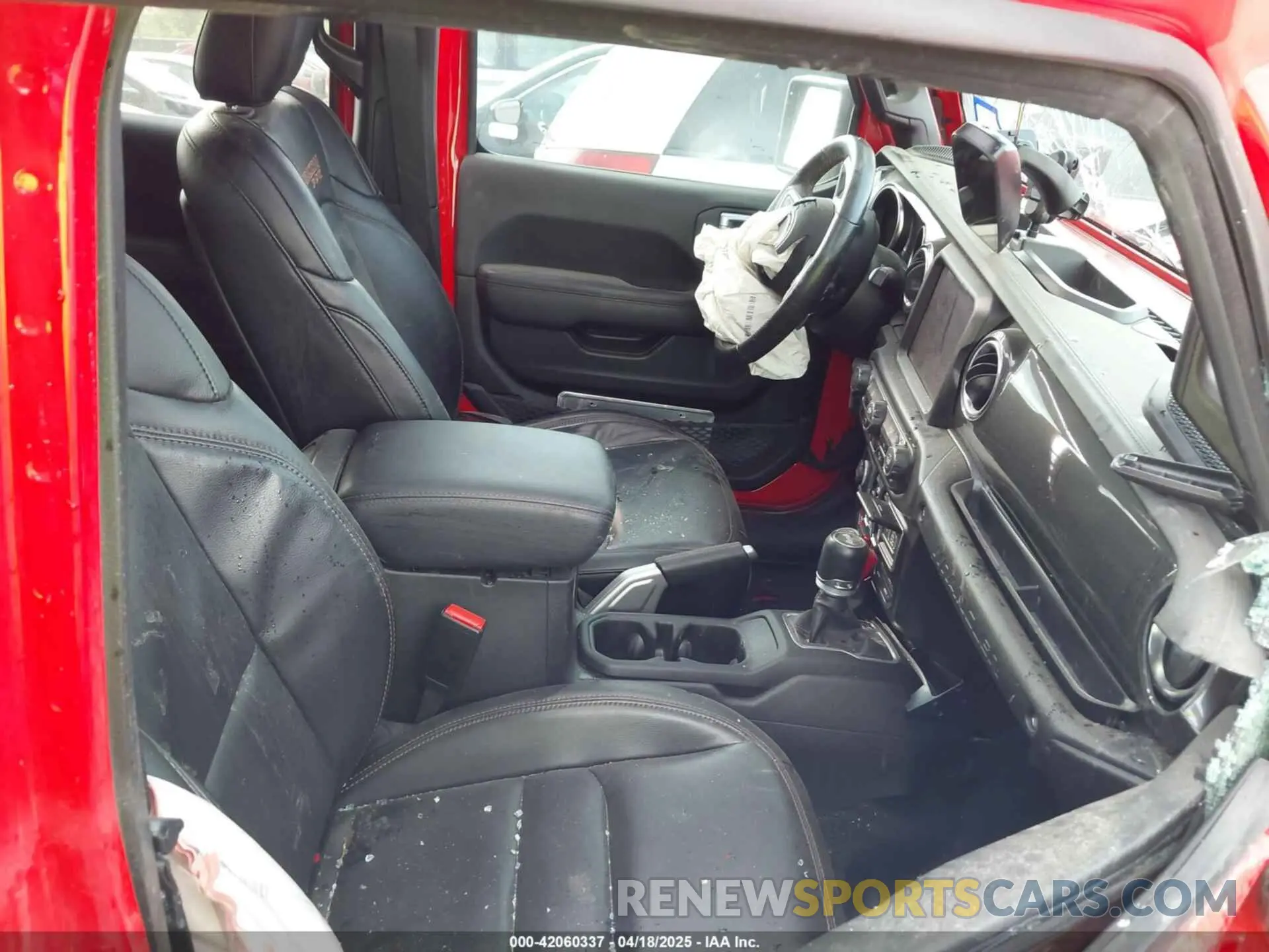 5 Photograph of a damaged car 1C4JJXSJ0MW827483 JEEP WRANGLER UNLIMITED 2021