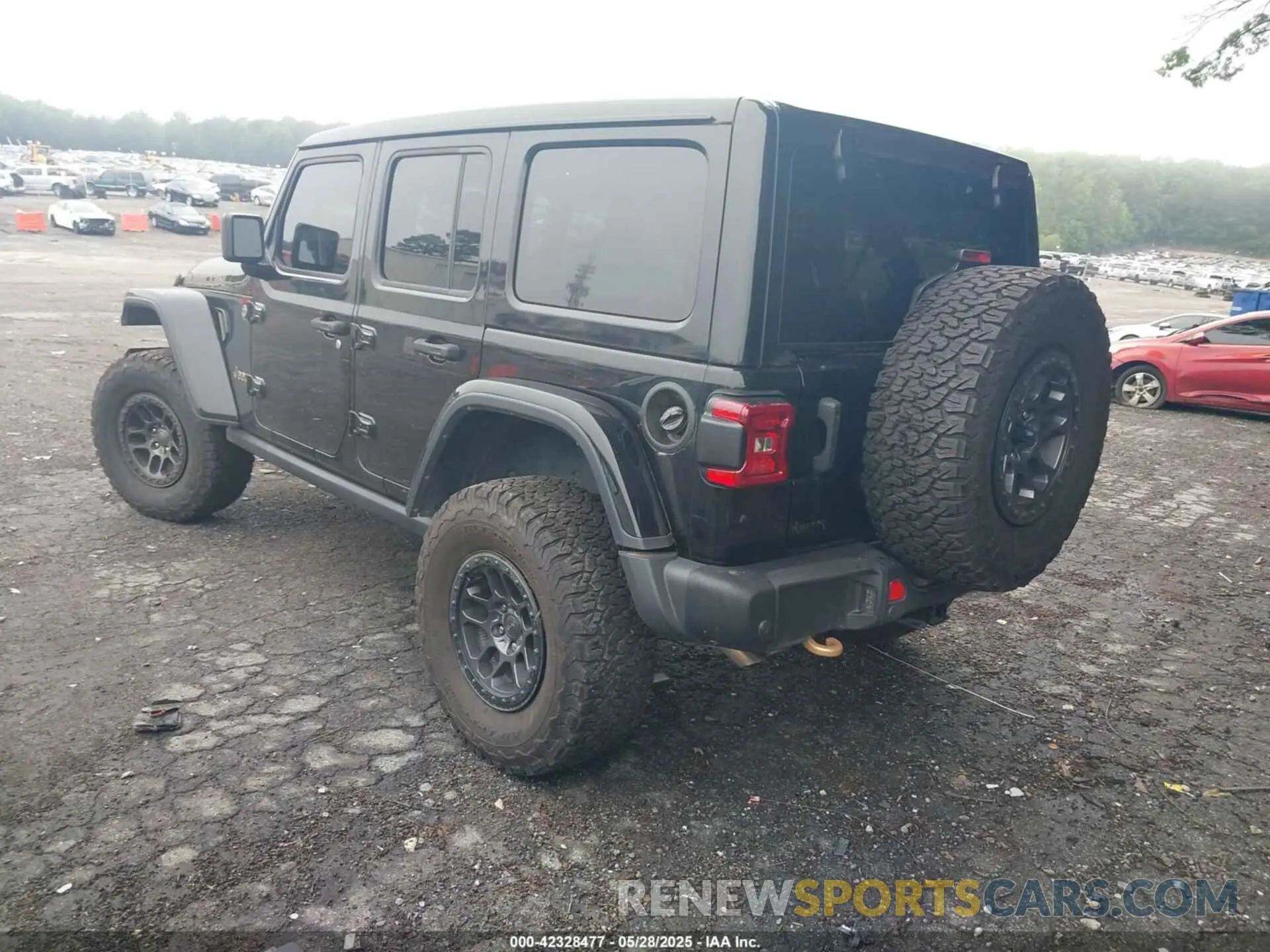 3 Photograph of a damaged car 1C4JJXSJ3MW699790 JEEP WRANGLER UNLIMITED 2021