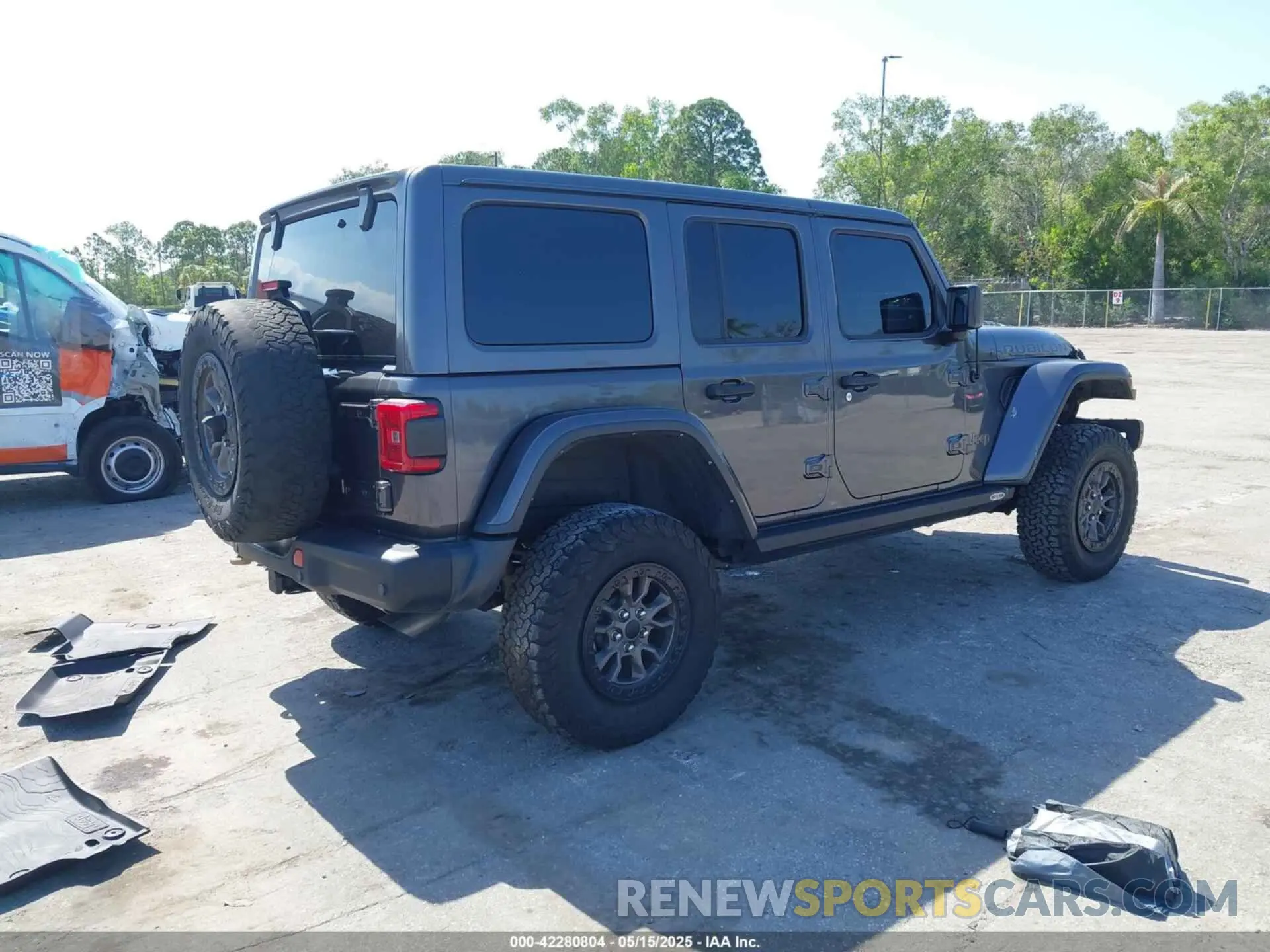 4 Photograph of a damaged car 1C4JJXSJ9MW774508 JEEP WRANGLER UNLIMITED 2021