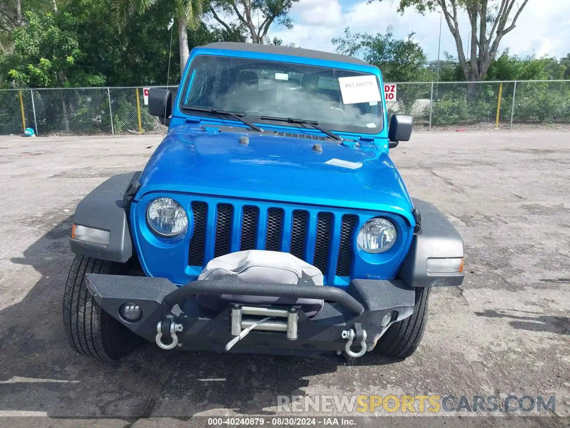 11 Photograph of a damaged car 1C4HJXDG3NW117155 JEEP WRANGLER UNLIMITED 2022